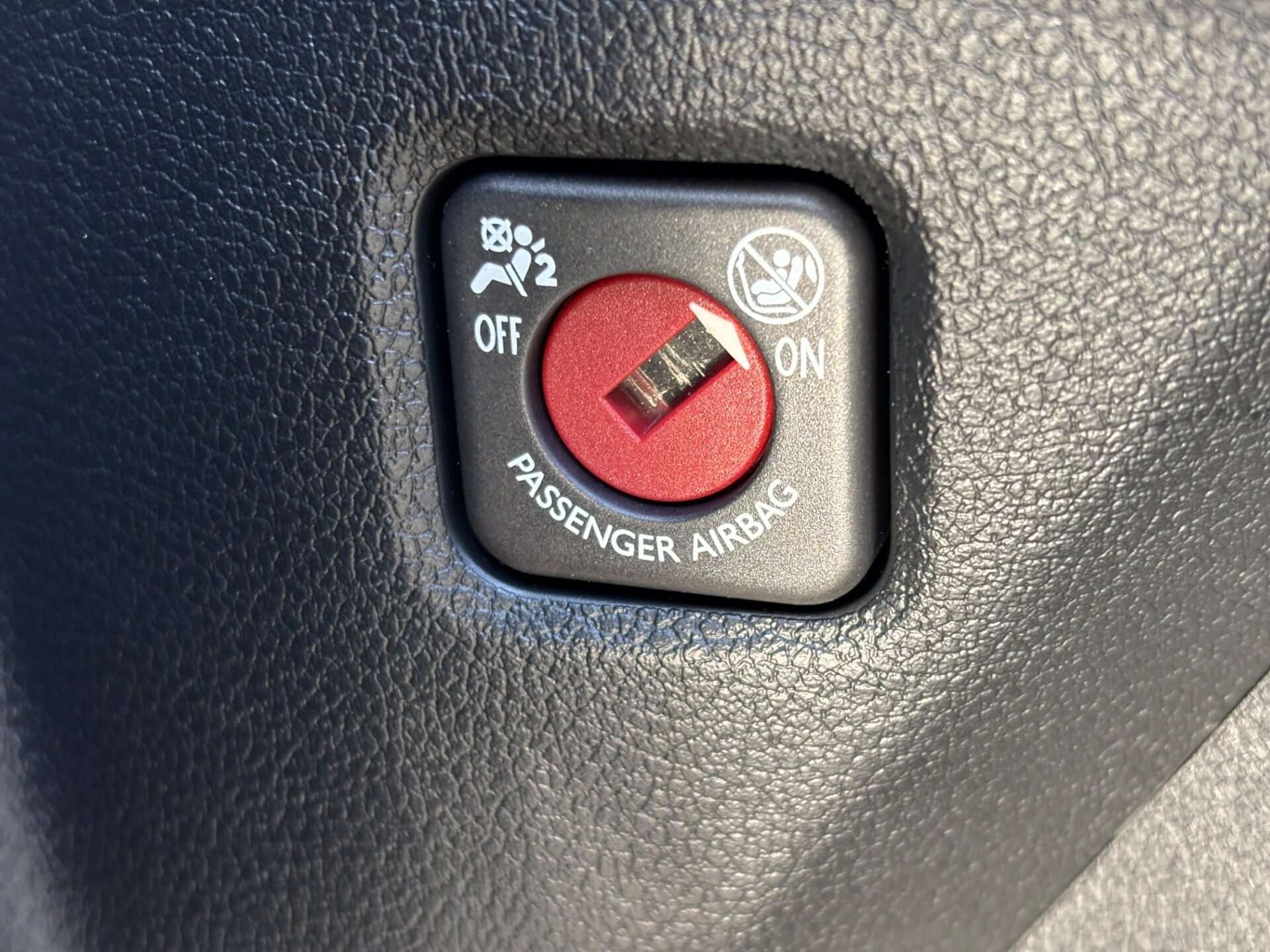 2024 PEUGEOT PARTNER 2024 PEUGEOT PARTNER