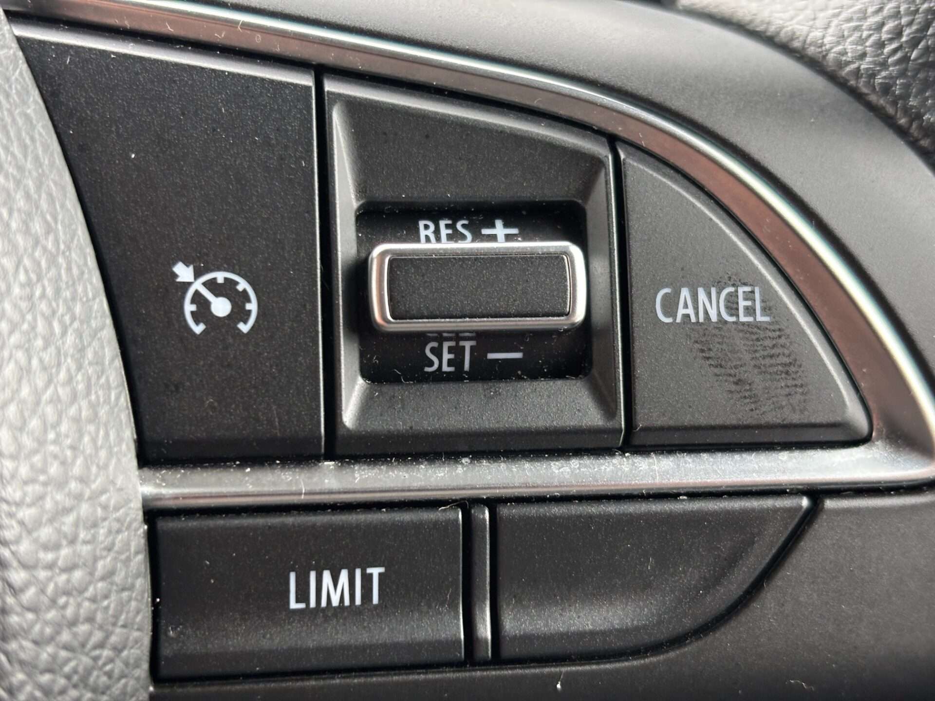 2024 SUZUKI JIMNY 2024 SUZUKI JIMNY