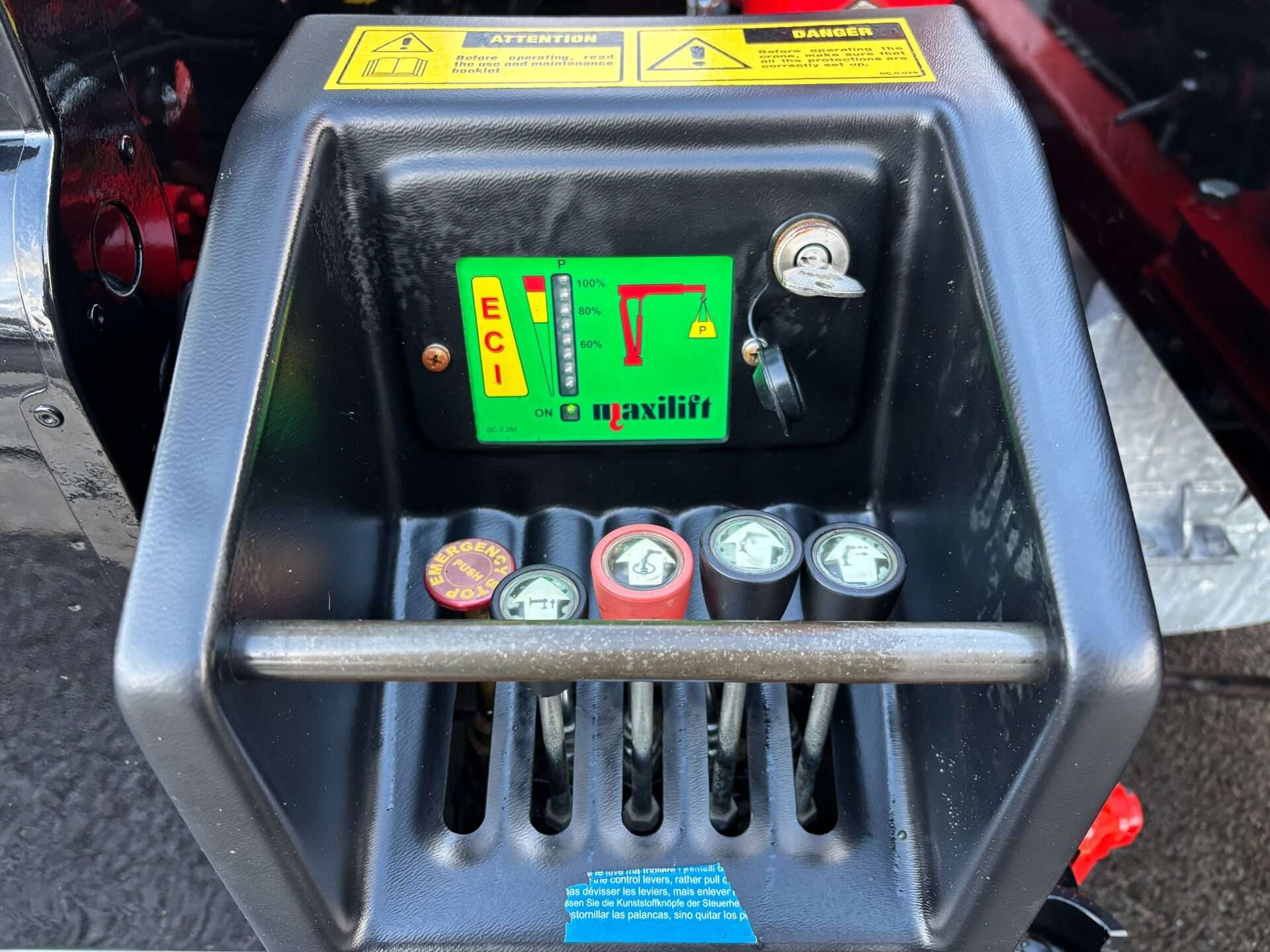 2008 LAND ROVER DEFENDER 130 2008 LAND ROVER DEFENDER 130