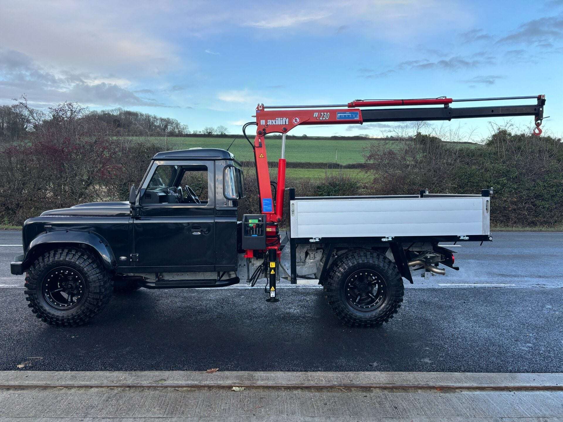 2008 LAND ROVER DEFENDER 130 2008 LAND ROVER DEFENDER 130