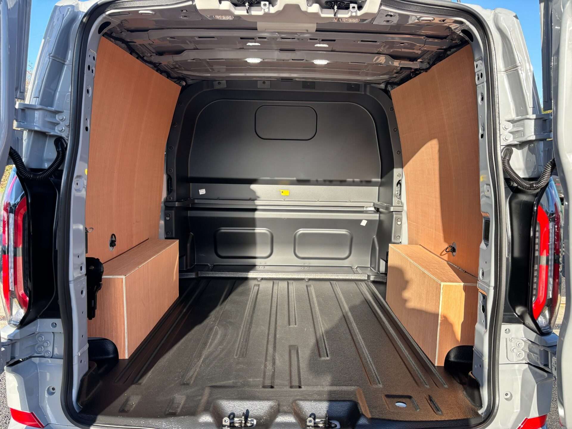 2025 FORD TRANSIT CUSTOM 2025 FORD TRANSIT CUSTOM