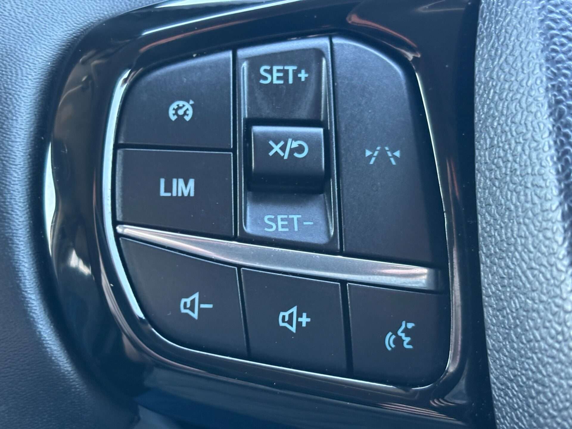 2025 FORD TRANSIT CUSTOM 2025 FORD TRANSIT CUSTOM