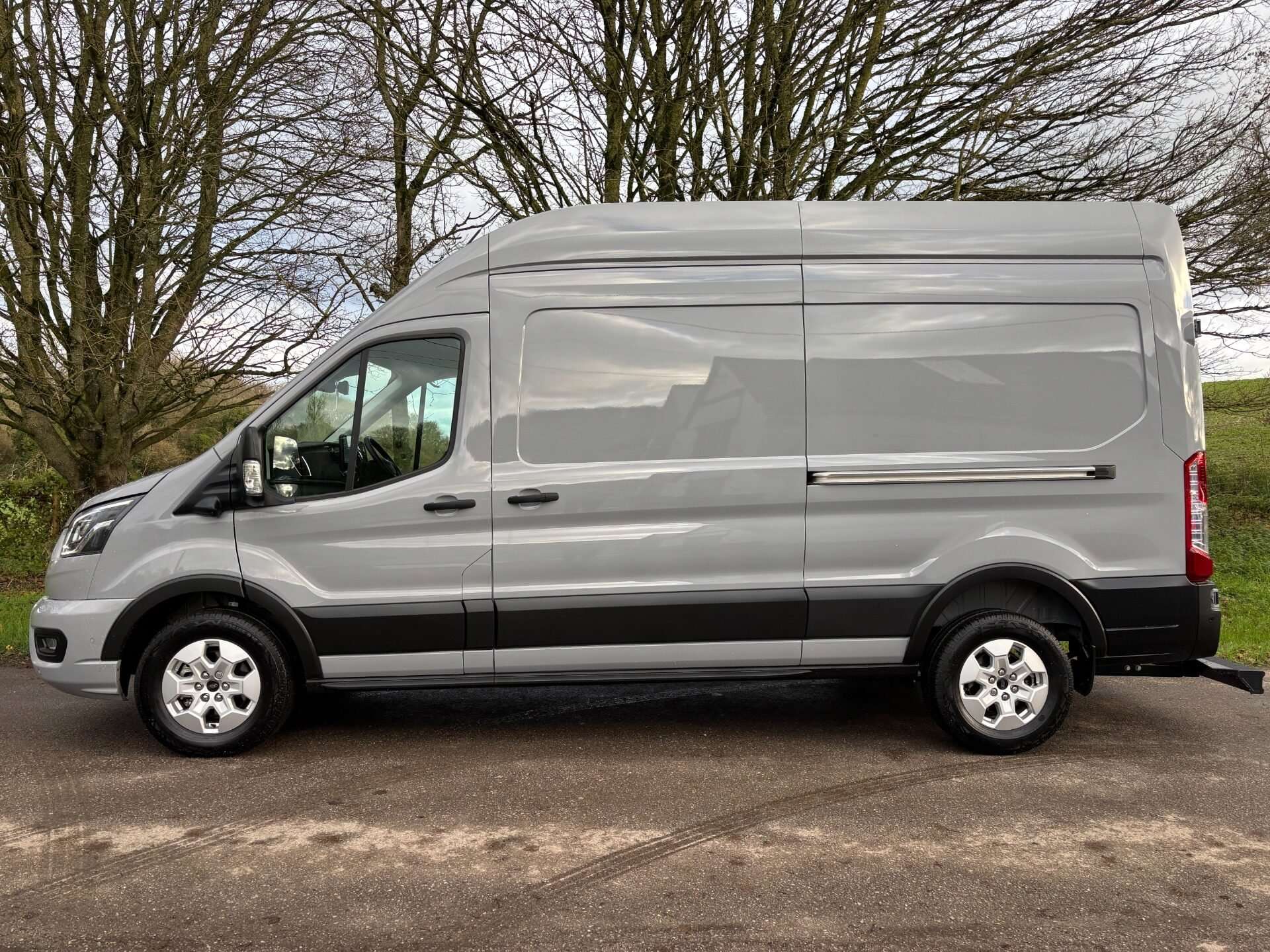 2024 FORD TRANSIT 2024 FORD TRANSIT