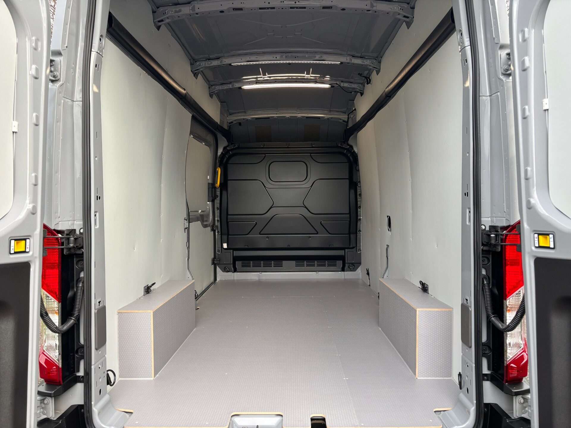 2024 FORD TRANSIT 2024 FORD TRANSIT