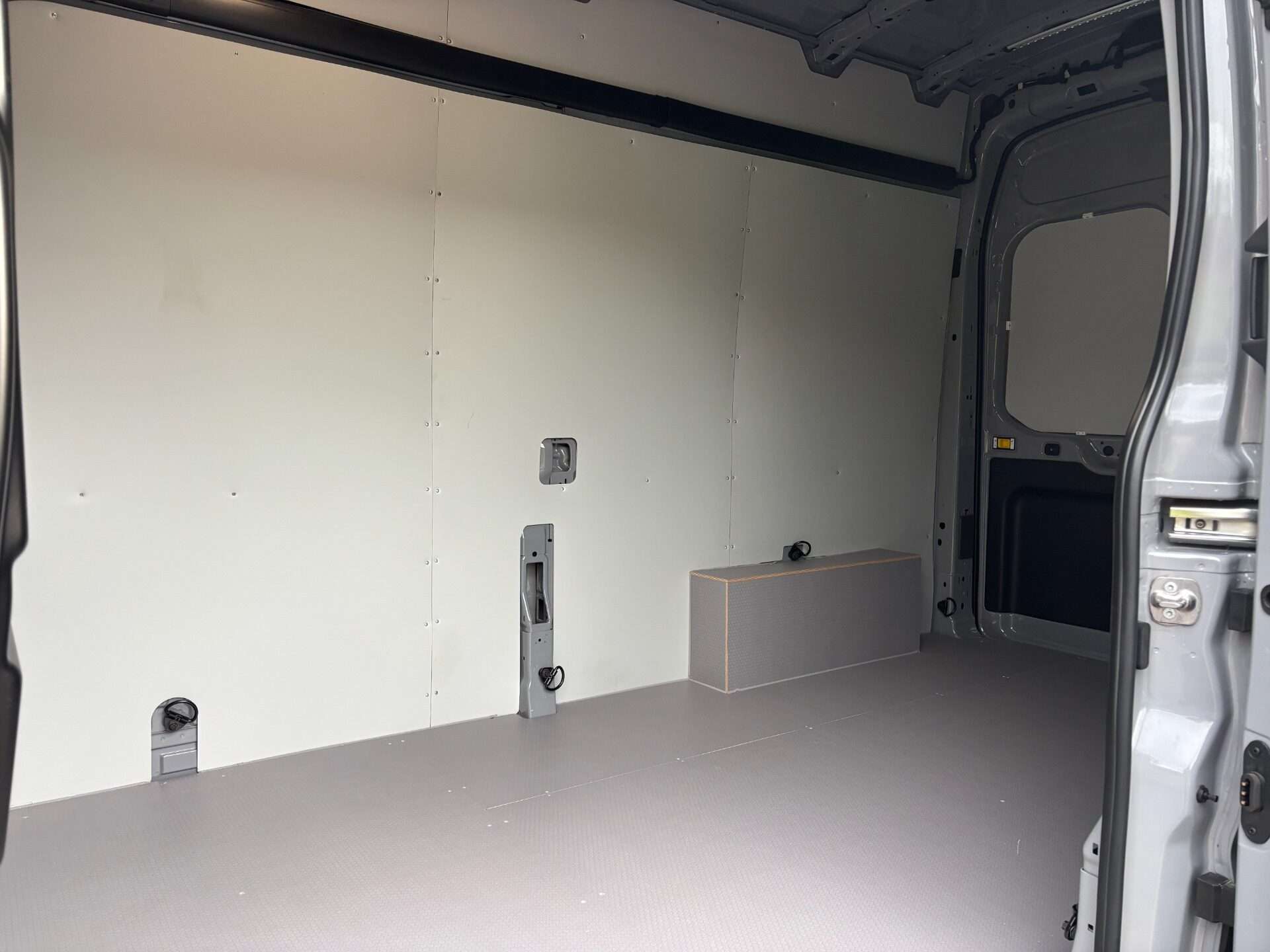 2024 FORD TRANSIT 2024 FORD TRANSIT