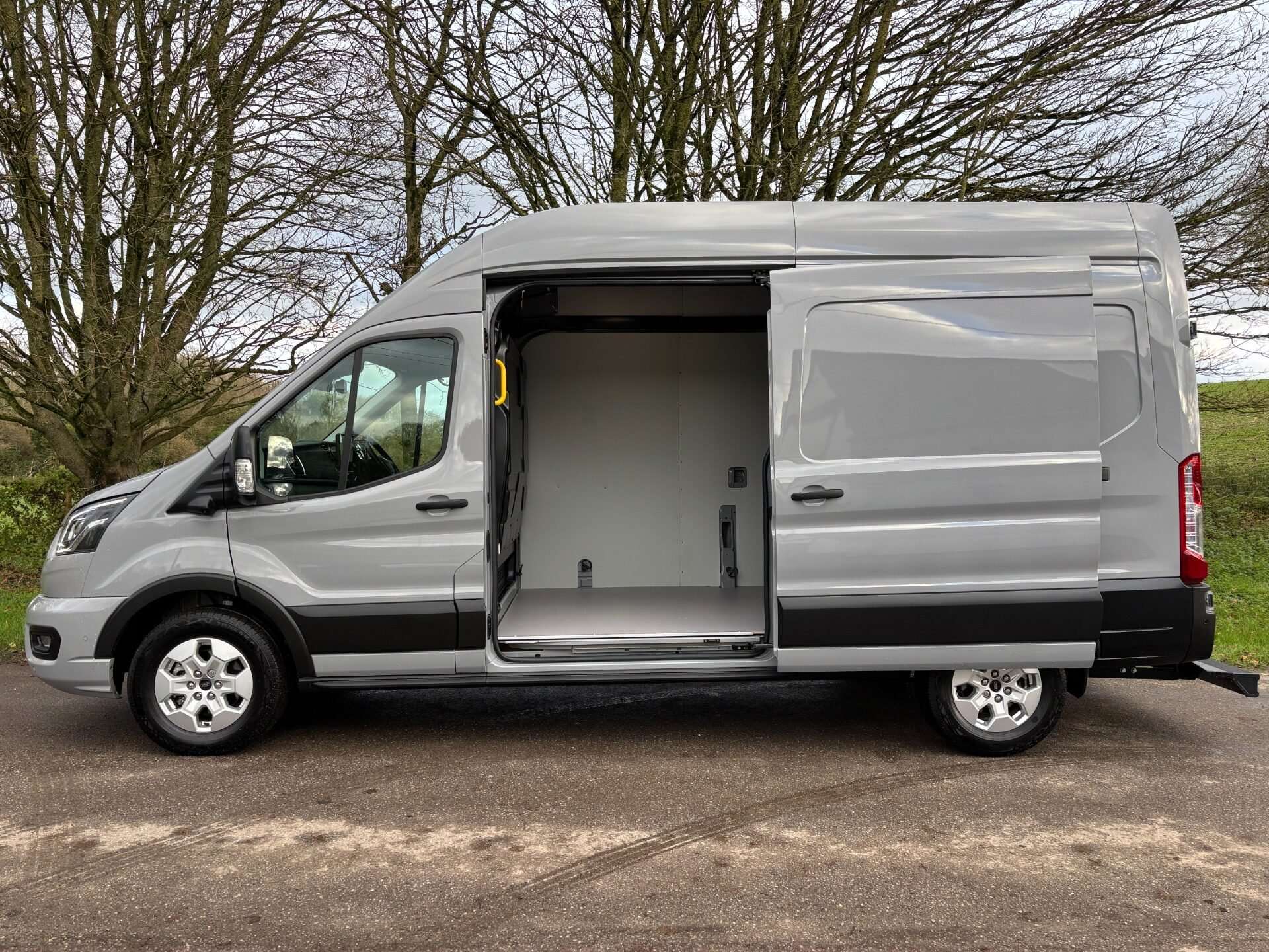 2024 FORD TRANSIT 2024 FORD TRANSIT