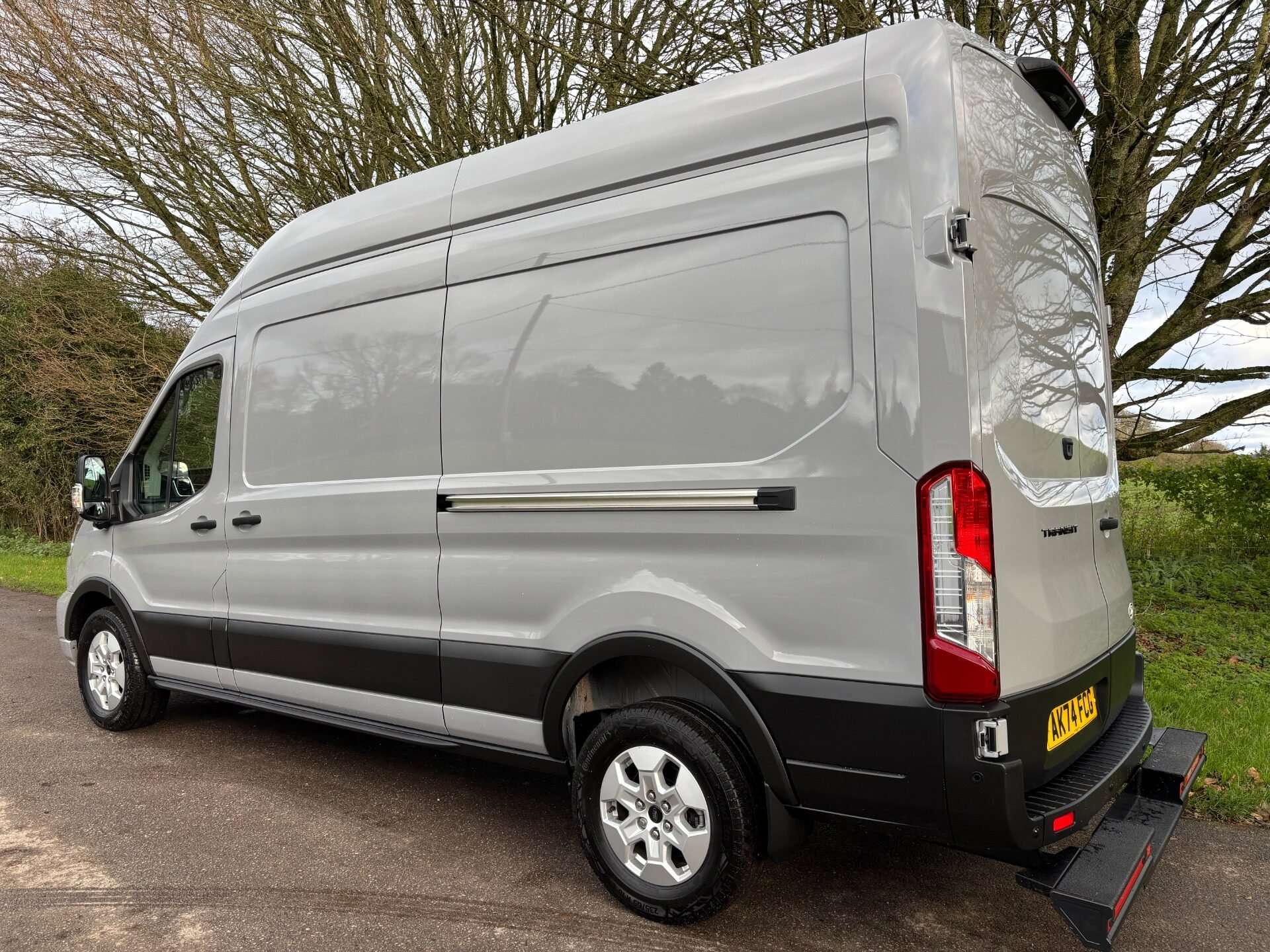 2024 FORD TRANSIT 2024 FORD TRANSIT