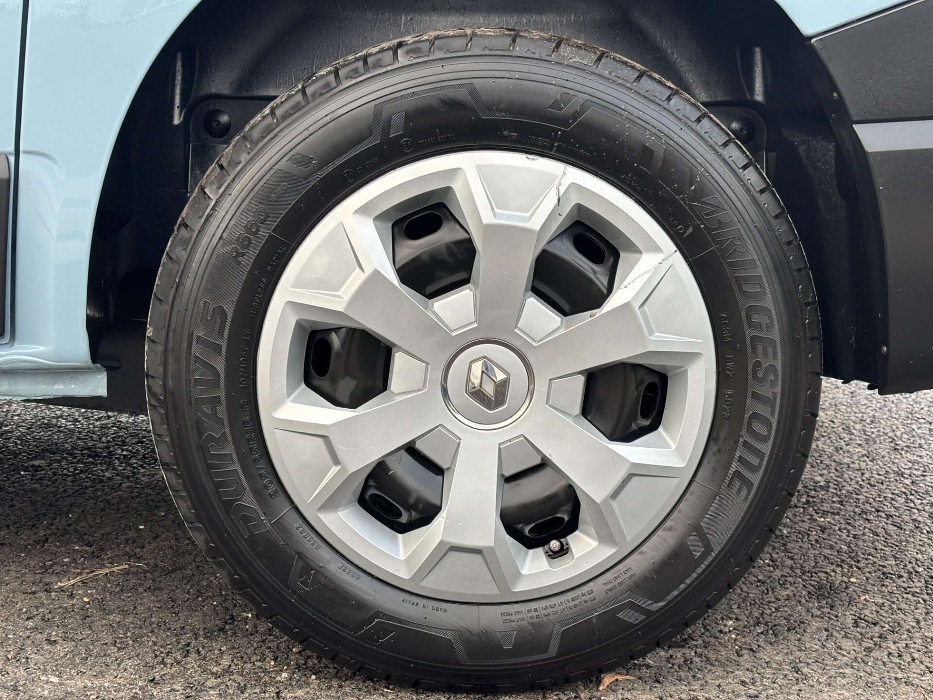 2024 RENAULT TRAFIC 2024 RENAULT TRAFIC