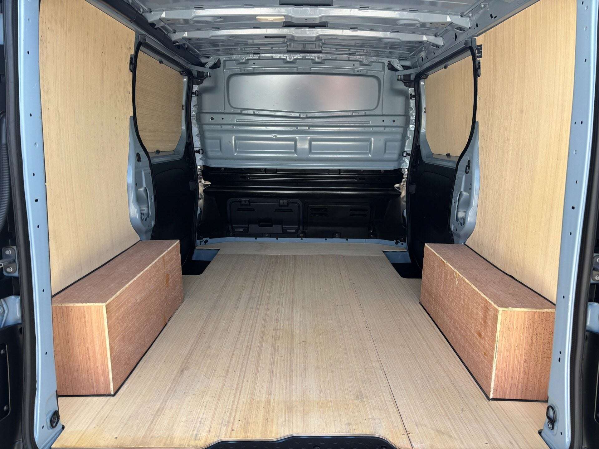 2024 RENAULT TRAFIC 2024 RENAULT TRAFIC