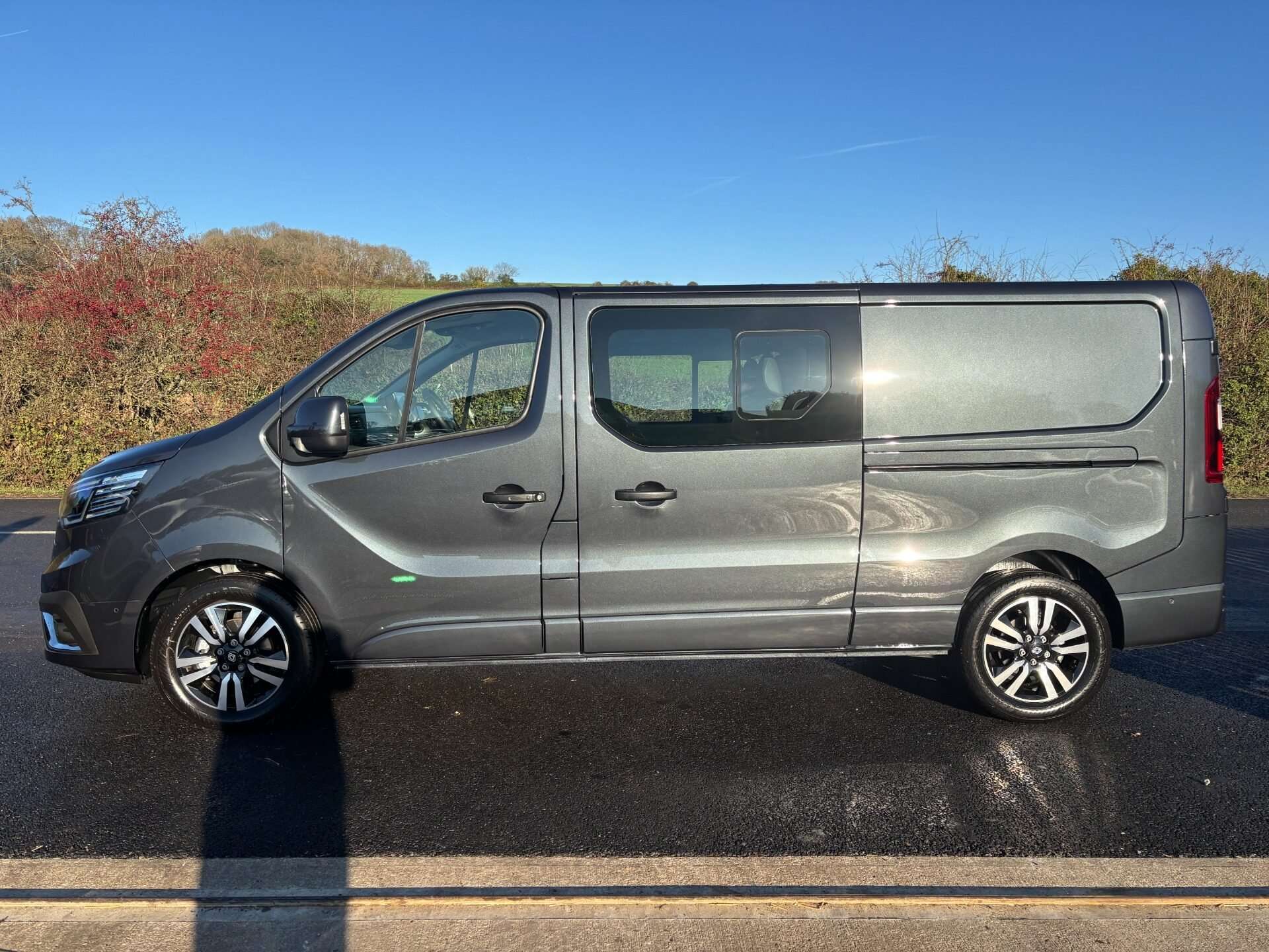 2025 RENAULT TRAFIC 2025 RENAULT TRAFIC