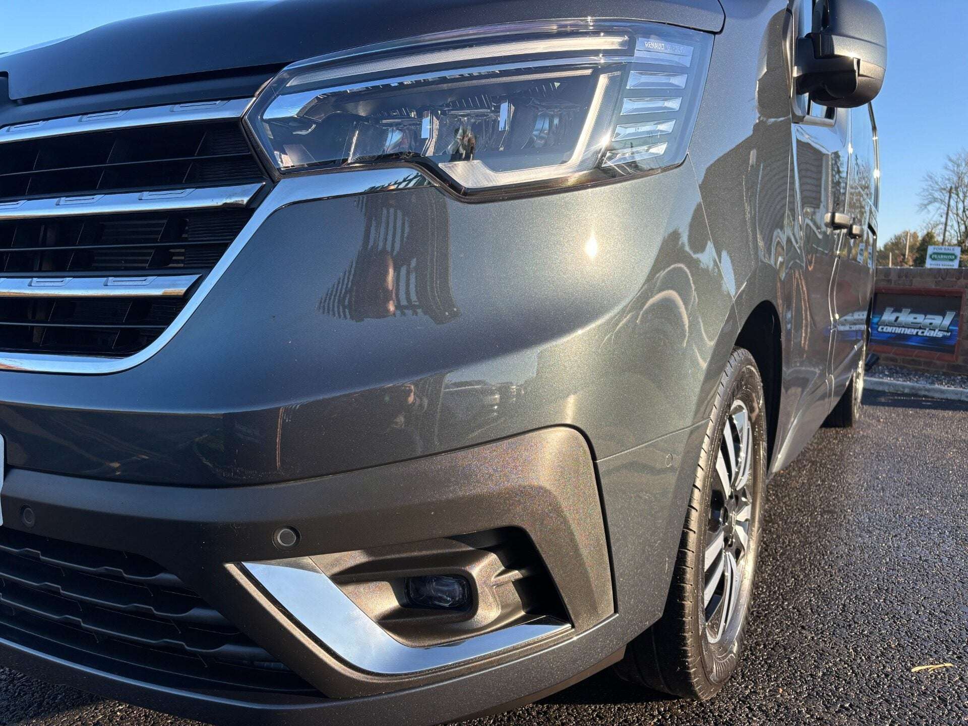 2025 RENAULT TRAFIC 2025 RENAULT TRAFIC