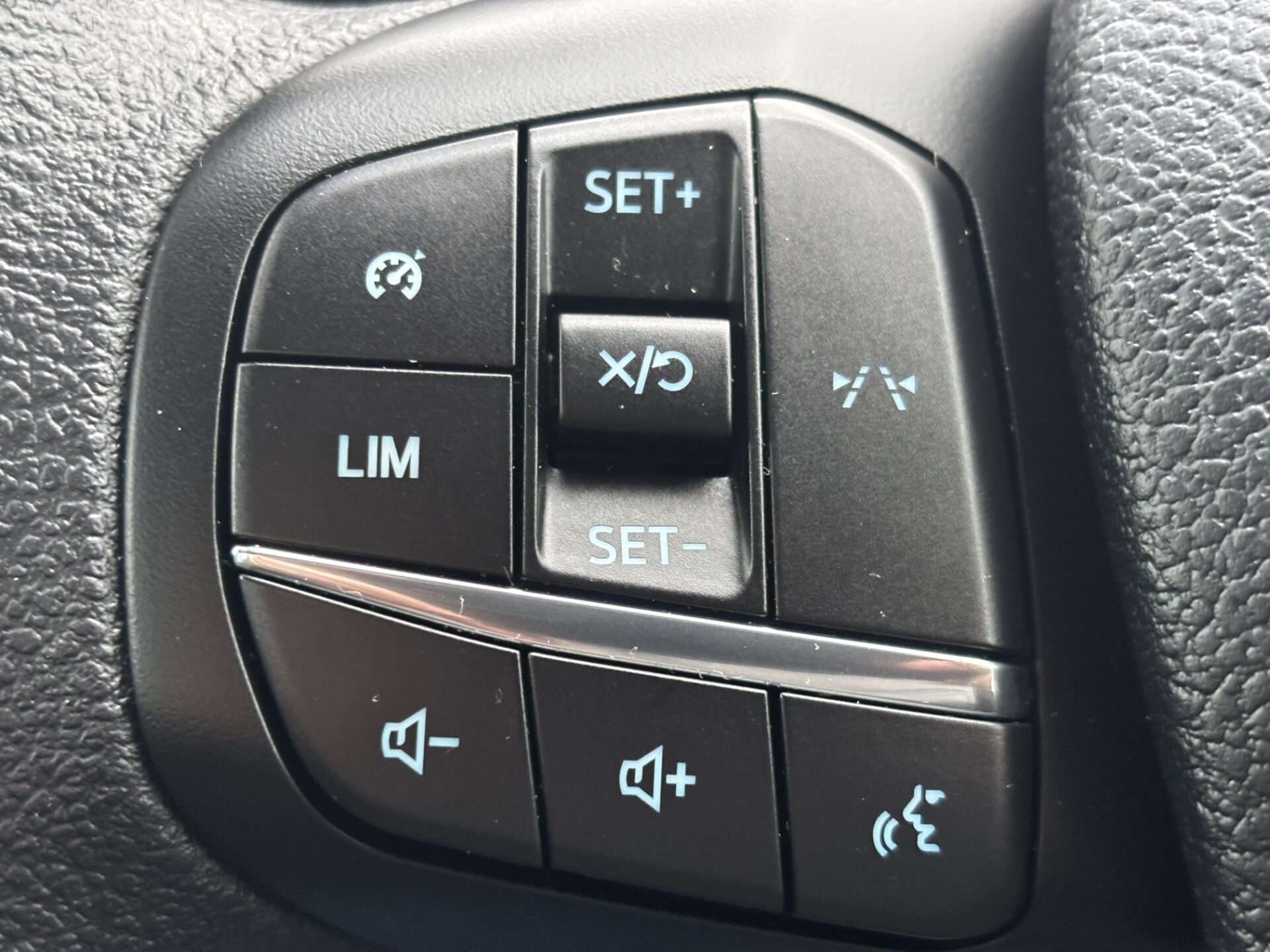 2025 FORD TRANSIT 2025 FORD TRANSIT