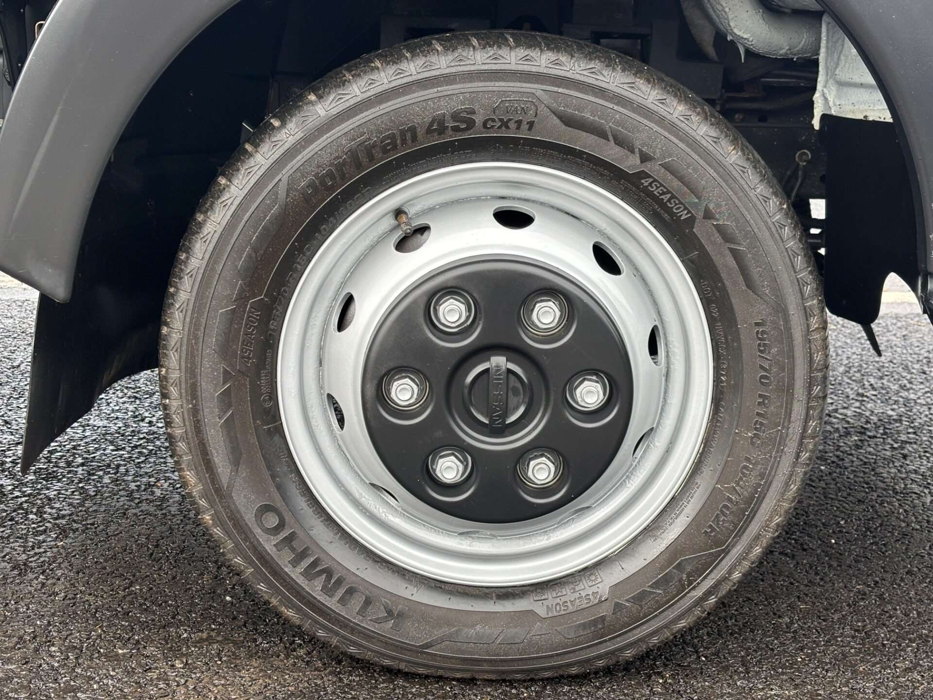 2018 NISSAN NT400 CABSTAR 2018 NISSAN NT400 CABSTAR