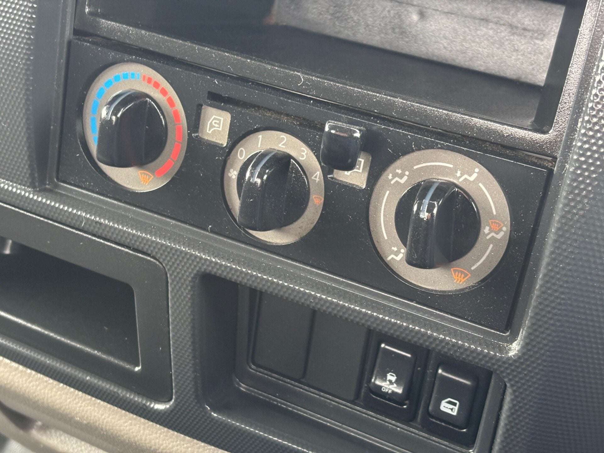 2018 NISSAN NT400 CABSTAR 2018 NISSAN NT400 CABSTAR