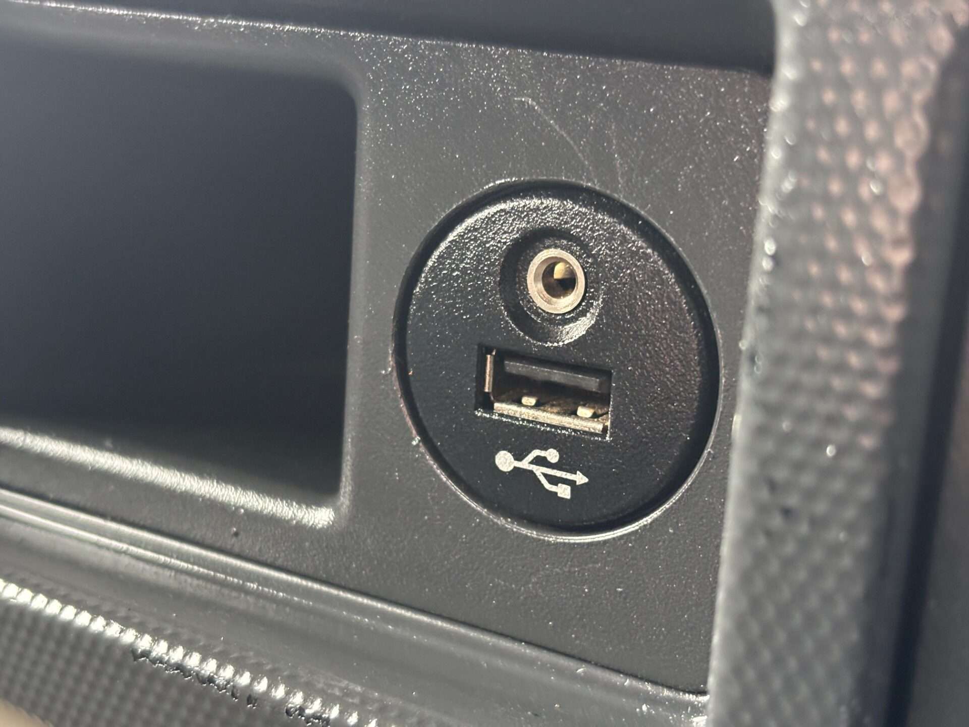 2018 NISSAN NT400 CABSTAR 2018 NISSAN NT400 CABSTAR