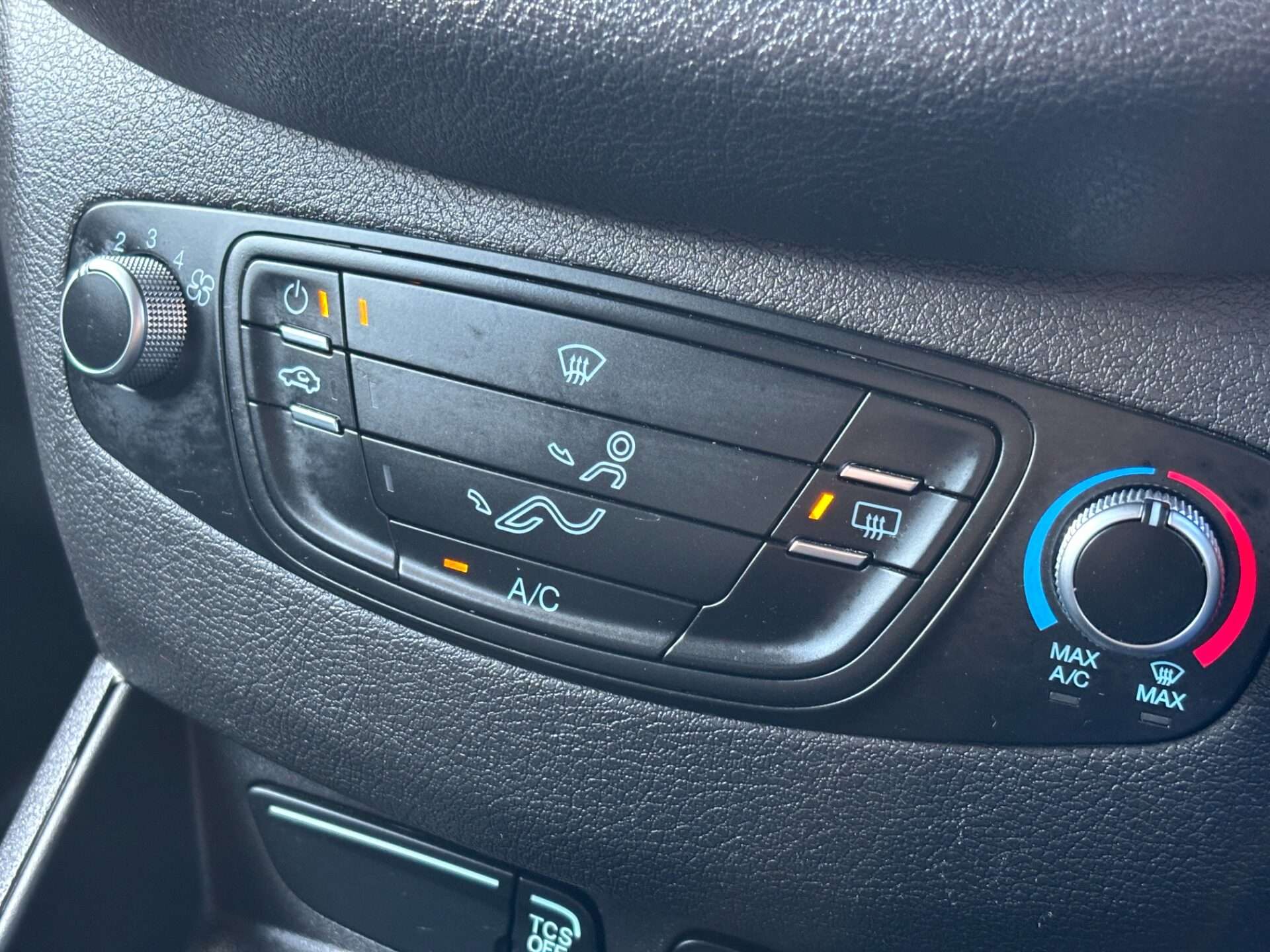 2022 FORD TRANSIT COURIER 2022 FORD TRANSIT COURIER