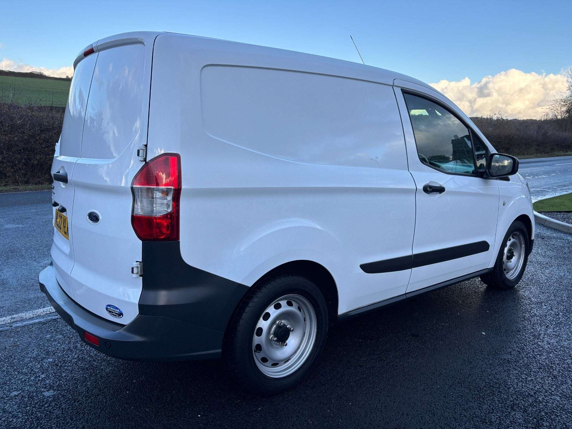 2022 FORD TRANSIT COURIER 2022 FORD TRANSIT COURIER