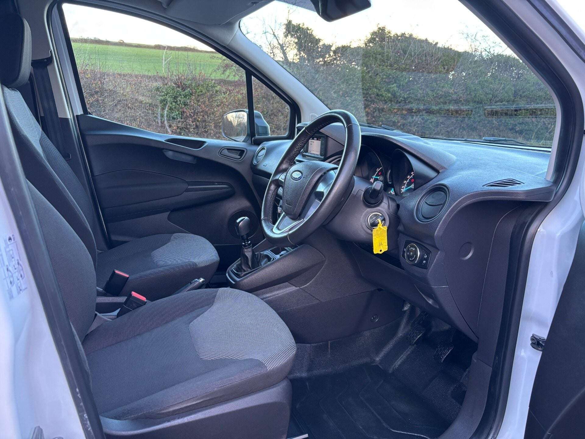 2022 FORD TRANSIT COURIER 2022 FORD TRANSIT COURIER