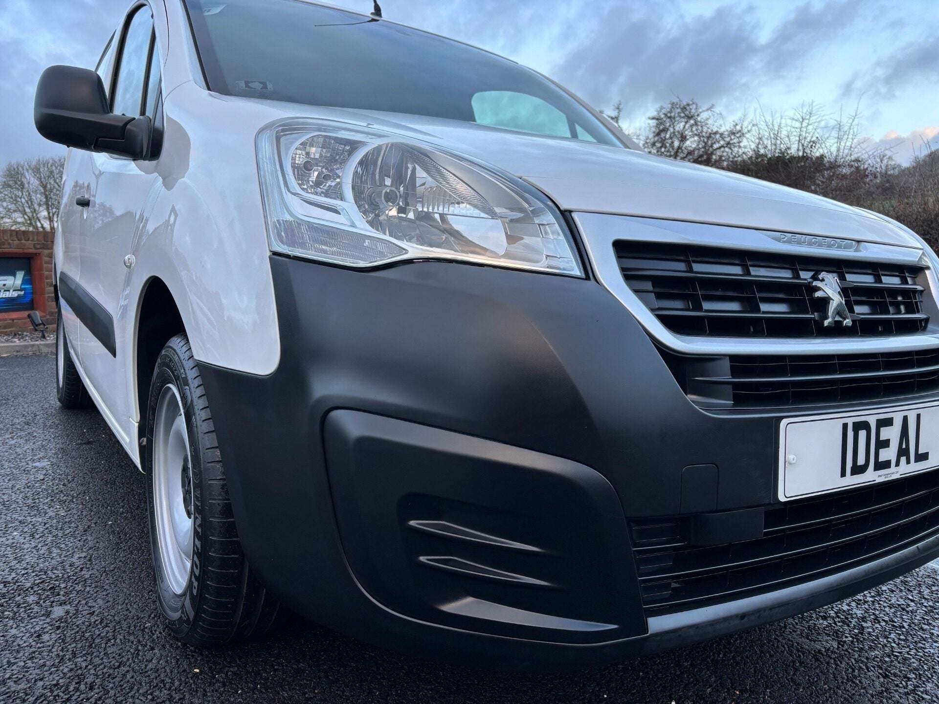 2016 PEUGEOT PARTNER 2016 PEUGEOT PARTNER