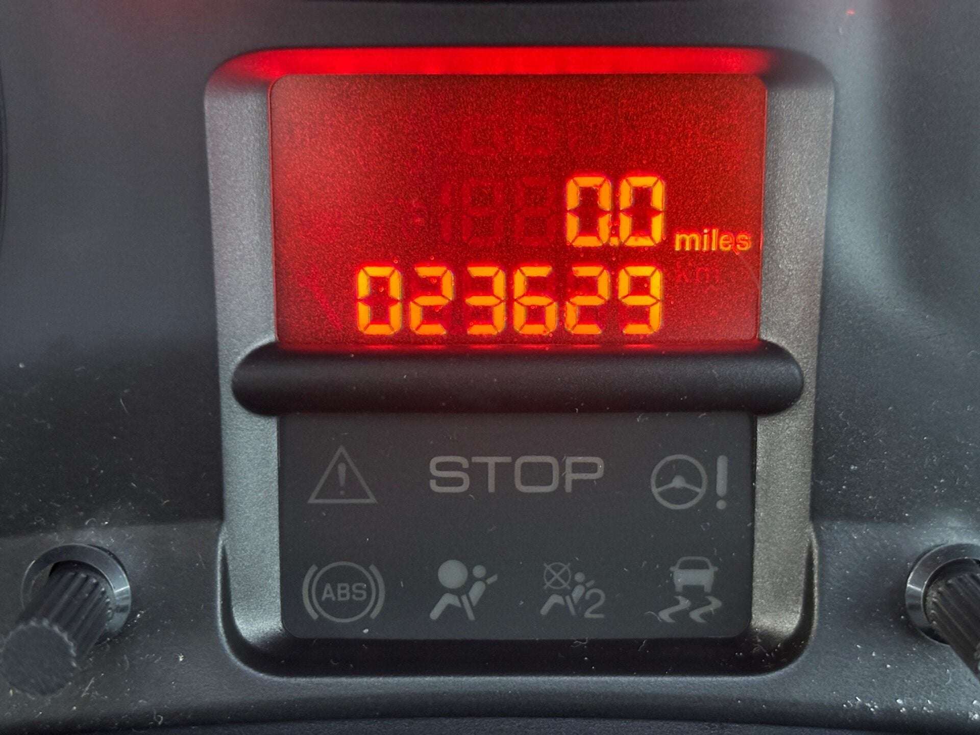 2016 PEUGEOT PARTNER 2016 PEUGEOT PARTNER