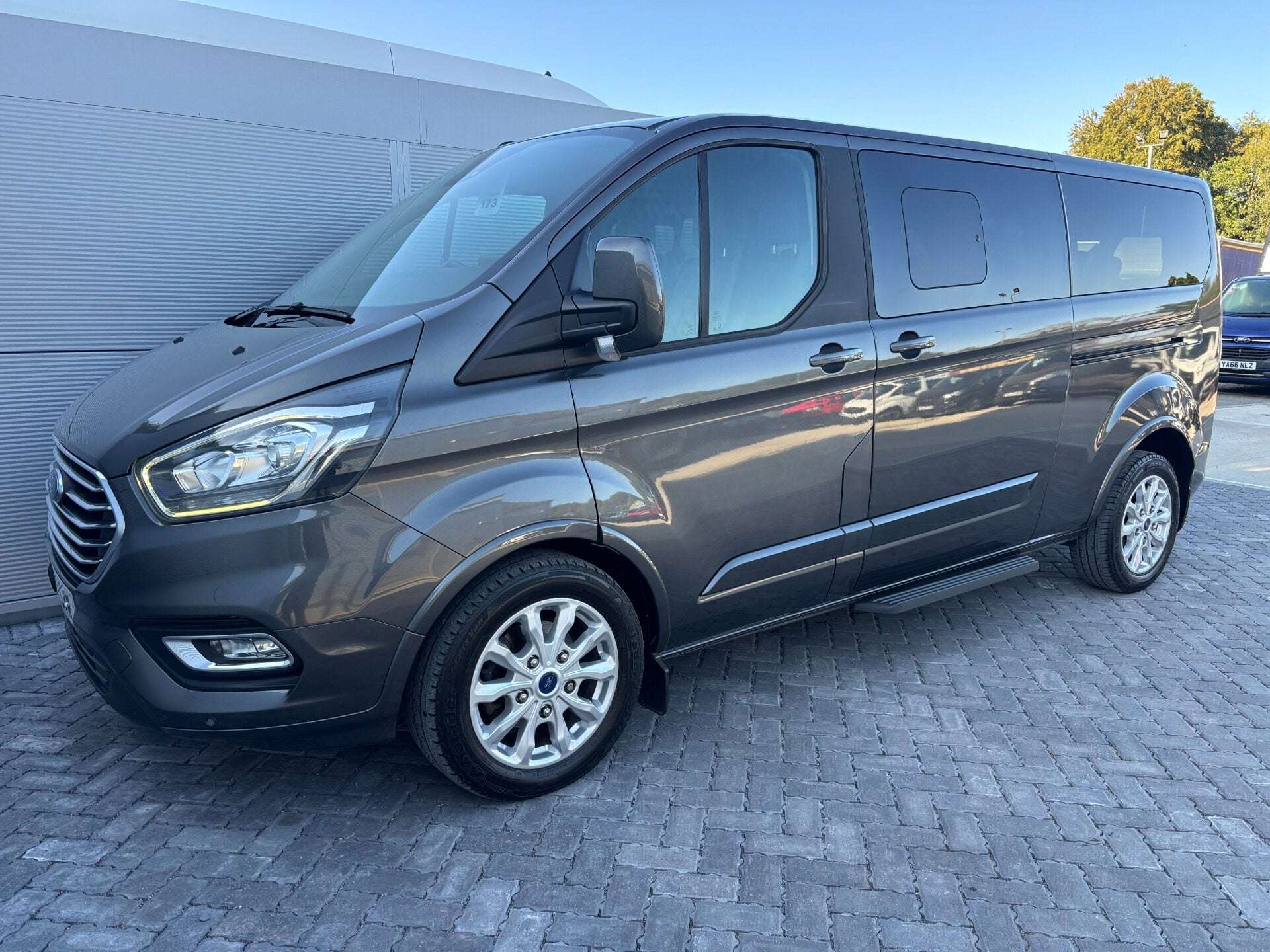 A 2021 FORD TOURNEO CUSTOM 320 130 ps Titanium L2 9 Seater - Automatic A 2021 FORD TOURNEO CUSTOM 320 130 ps Titanium L2 9 Seater - Automatic