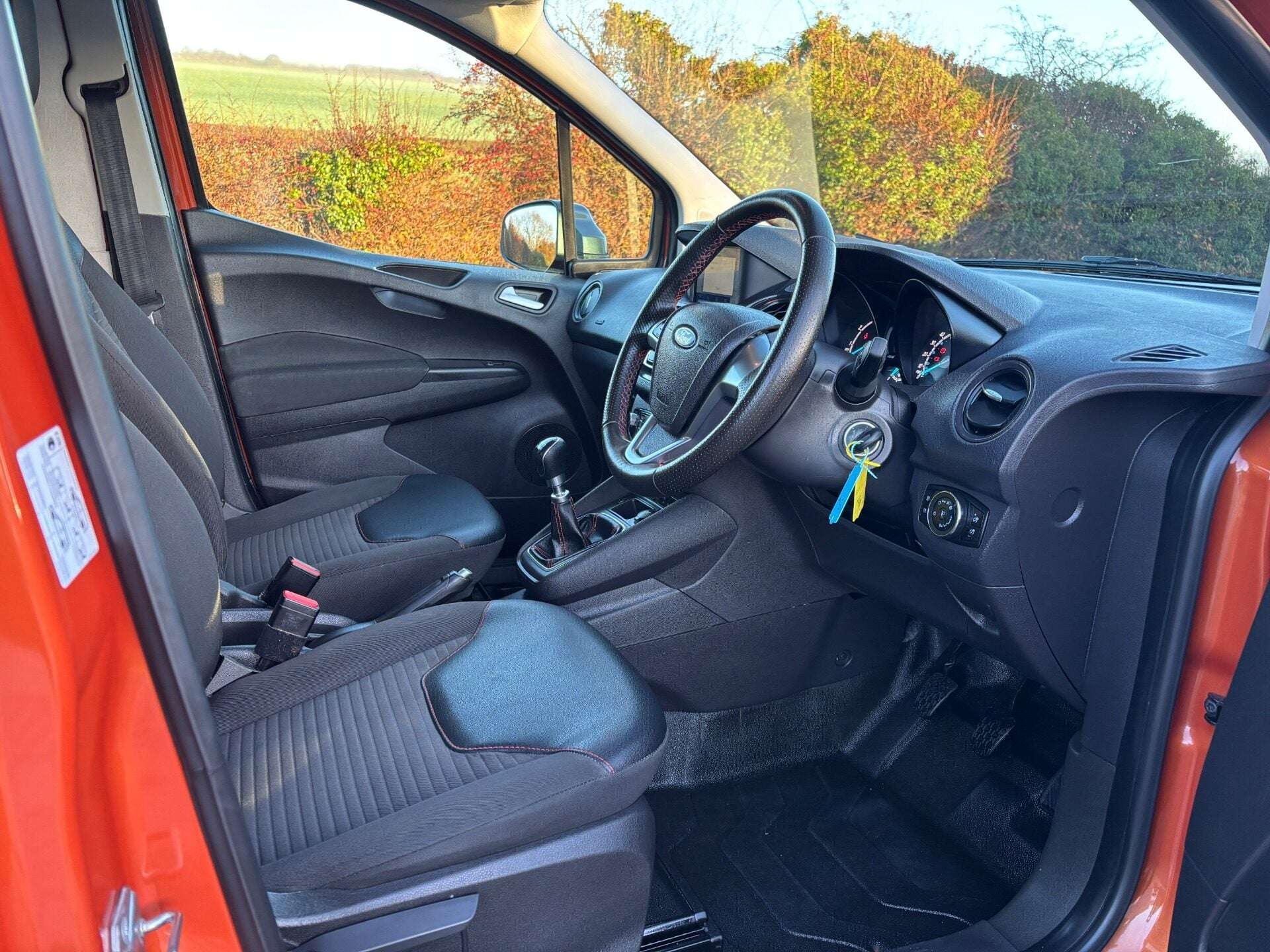 2023 FORD TRANSIT COURIER 2023 FORD TRANSIT COURIER