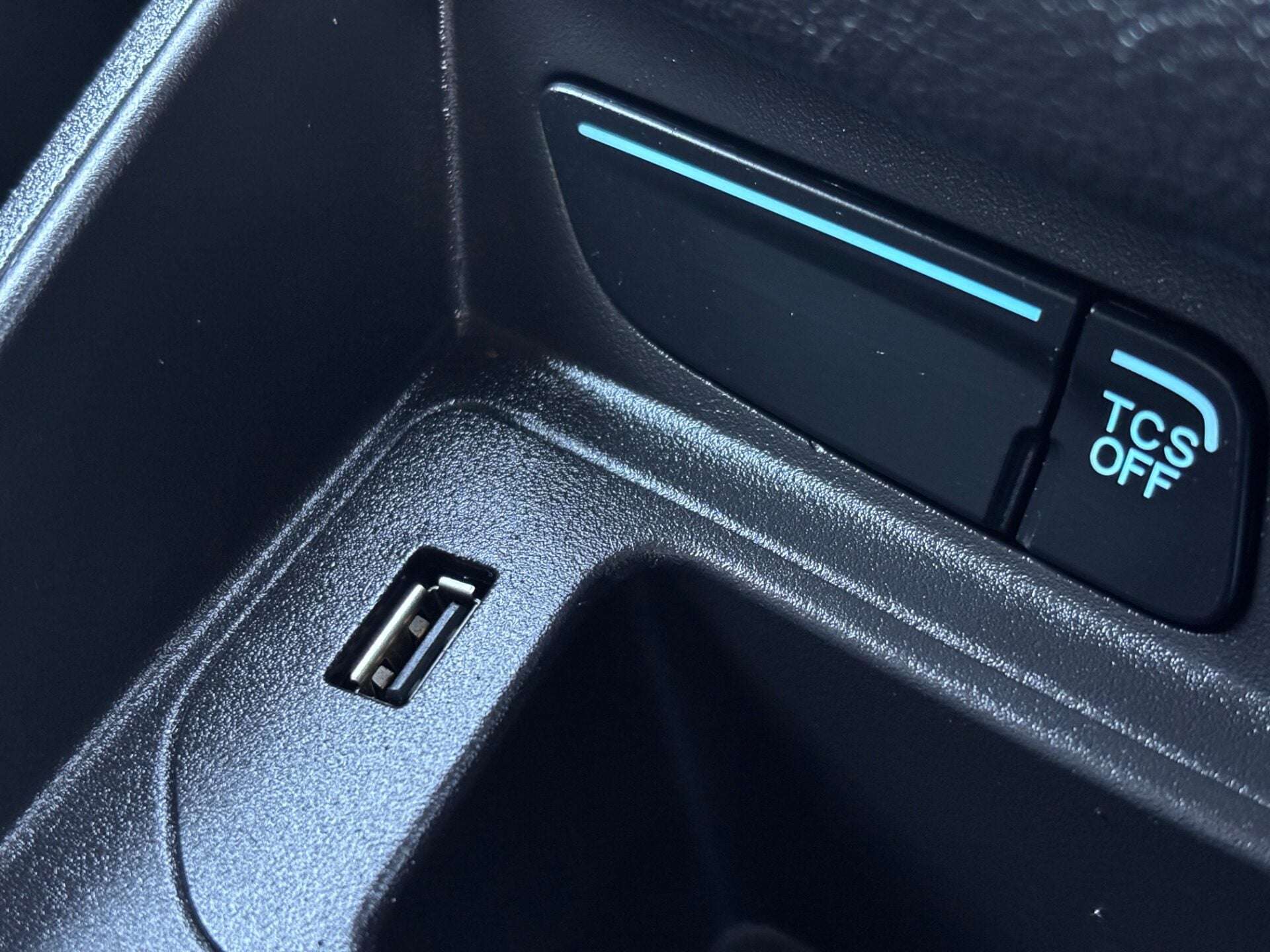 2023 FORD TRANSIT COURIER 2023 FORD TRANSIT COURIER