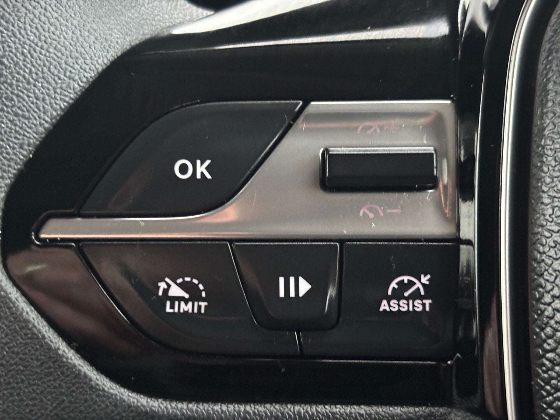 2024 PEUGEOT PARTNER 2024 PEUGEOT PARTNER