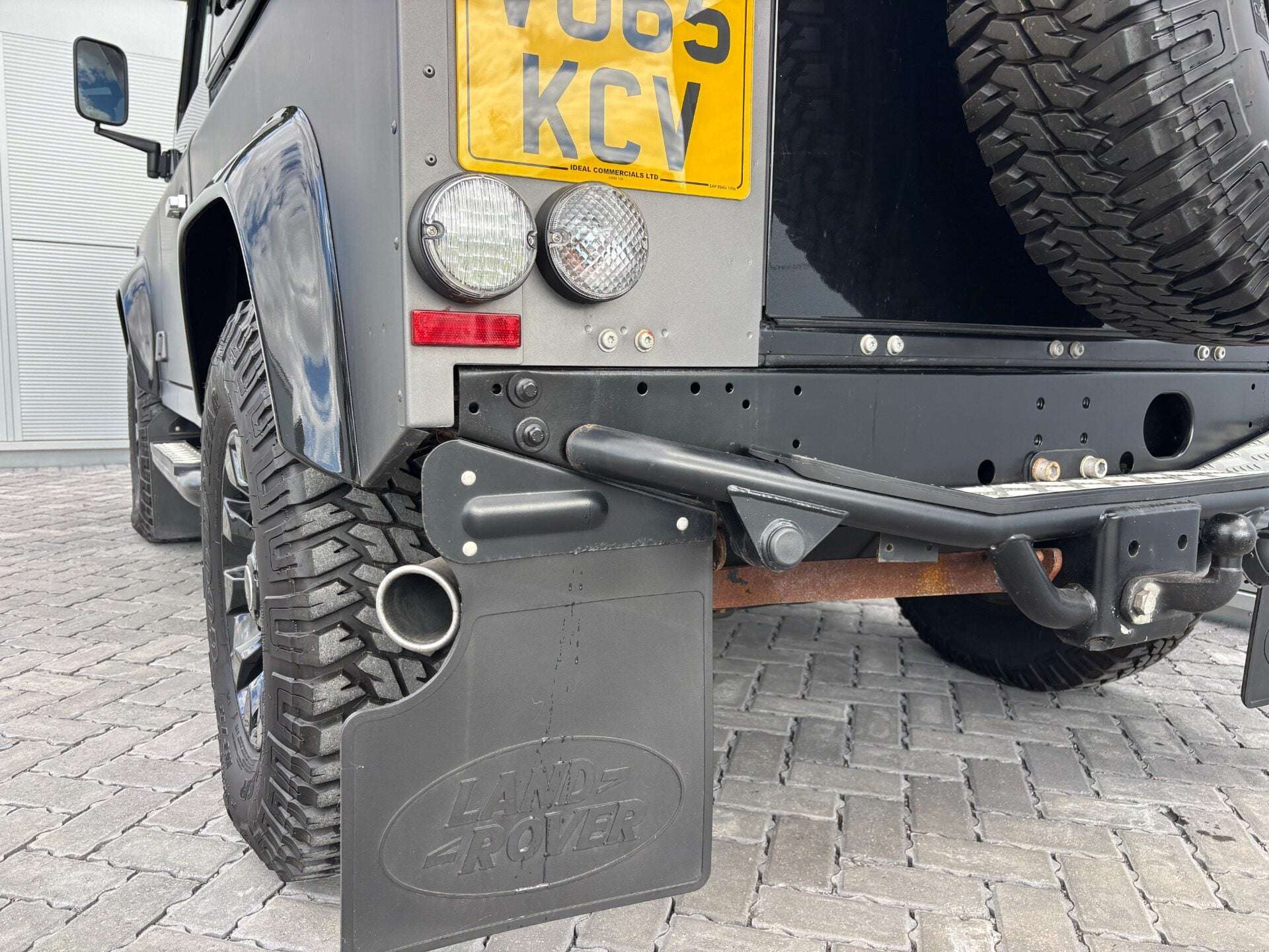 2015 LAND ROVER DEFENDER 90 2015 LAND ROVER DEFENDER 90