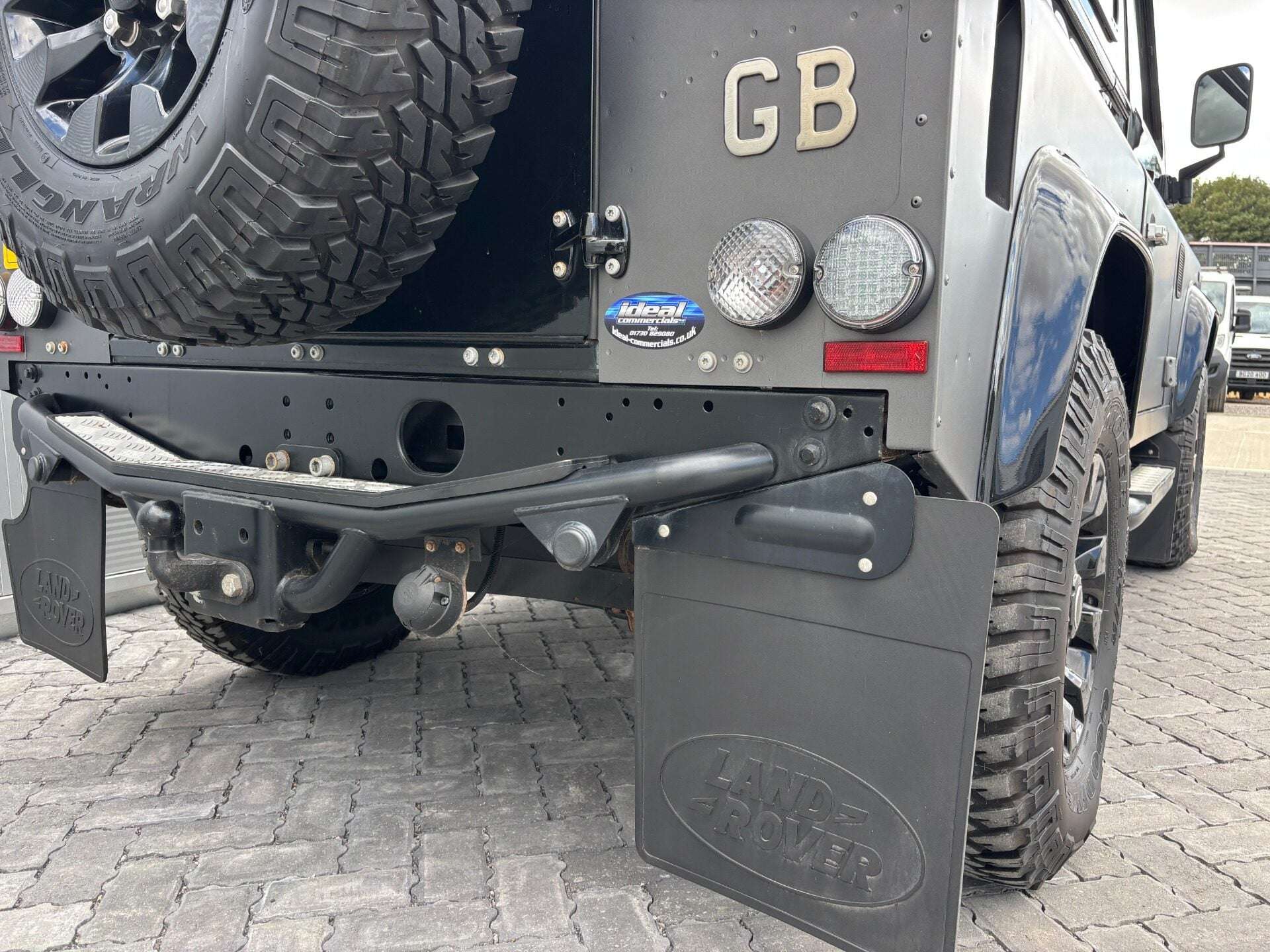 2015 LAND ROVER DEFENDER 90 2015 LAND ROVER DEFENDER 90