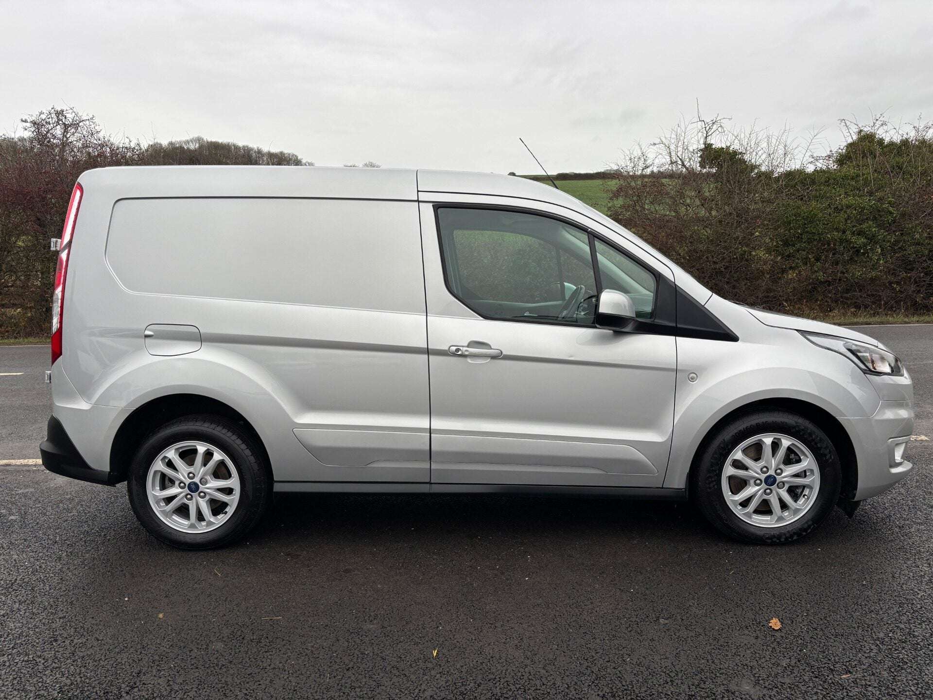 2023 FORD TRANSIT CONNECT 2023 FORD TRANSIT CONNECT