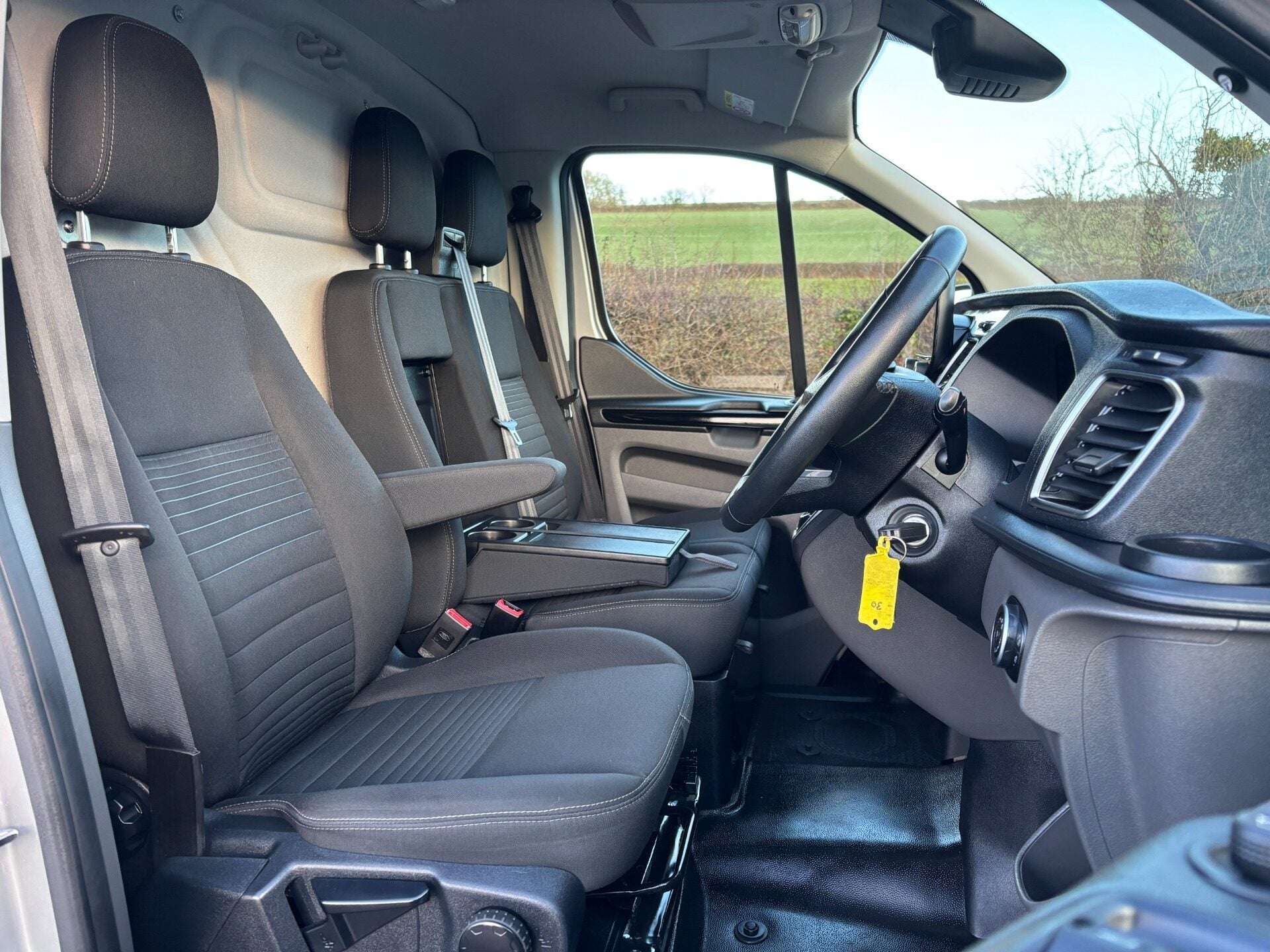 A 2021 FORD TRANSIT CUSTOM 300 L2 H2 170 ps Limited Automatic - Workshop Van A 2021 FORD TRANSIT CUSTOM 300 L2 H2 170 ps Limited Automatic - Workshop Van