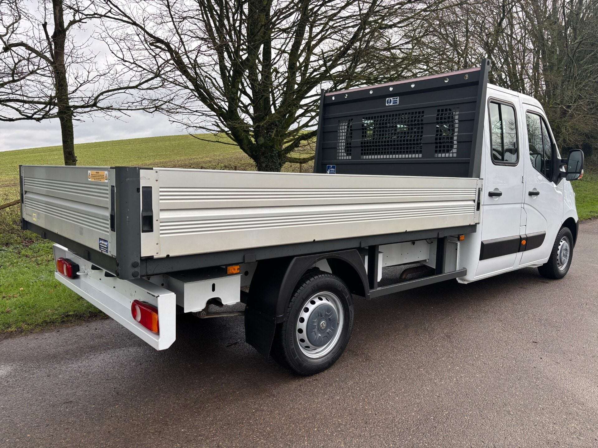 A 2016 VAUXHALL MOVANO F3500 L3 H1 Double Cab Dropside - Air Con A 2016 VAUXHALL MOVANO F3500 L3 H1 Double Cab Dropside - Air Con