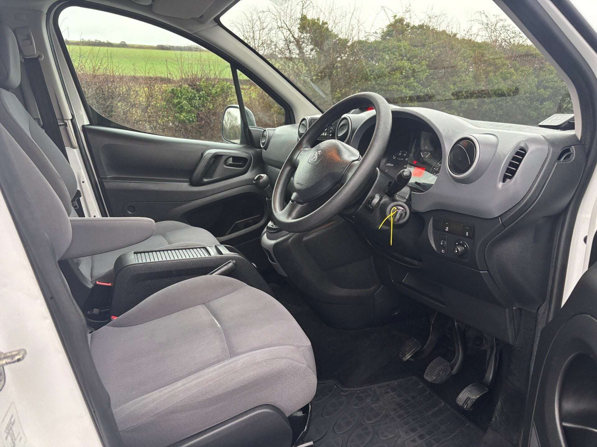 2016 PEUGEOT PARTNER 2016 PEUGEOT PARTNER