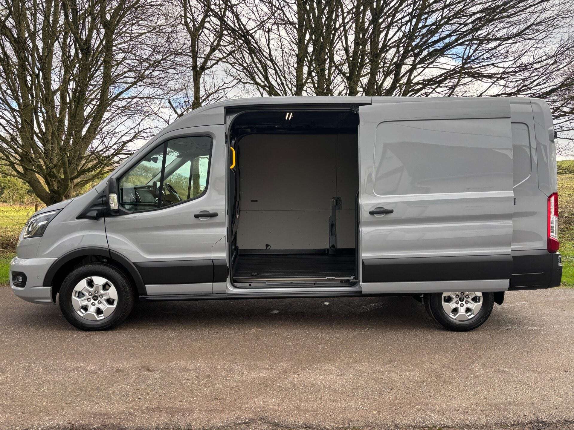 2024 FORD TRANSIT 2024 FORD TRANSIT