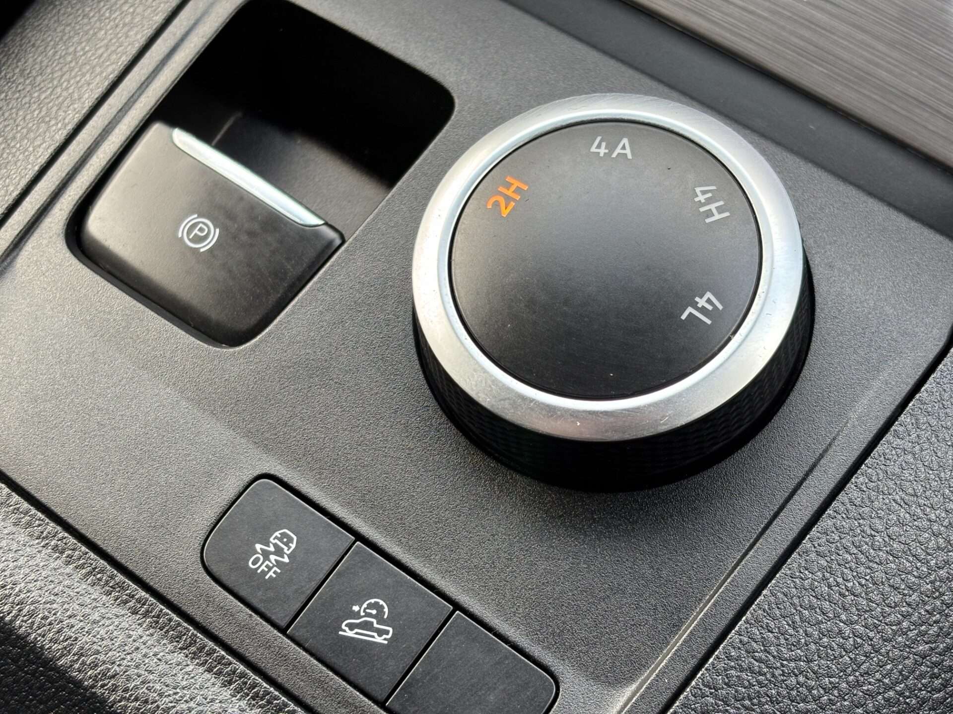 2024 VOLKSWAGEN AMAROK 2024 VOLKSWAGEN AMAROK