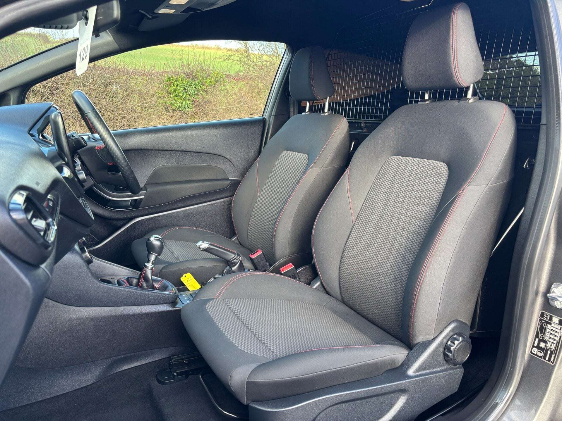 A 2020 FORD FIESTA Sport 125 ps Ecoboost A 2020 FORD FIESTA Sport 125 ps Ecoboost