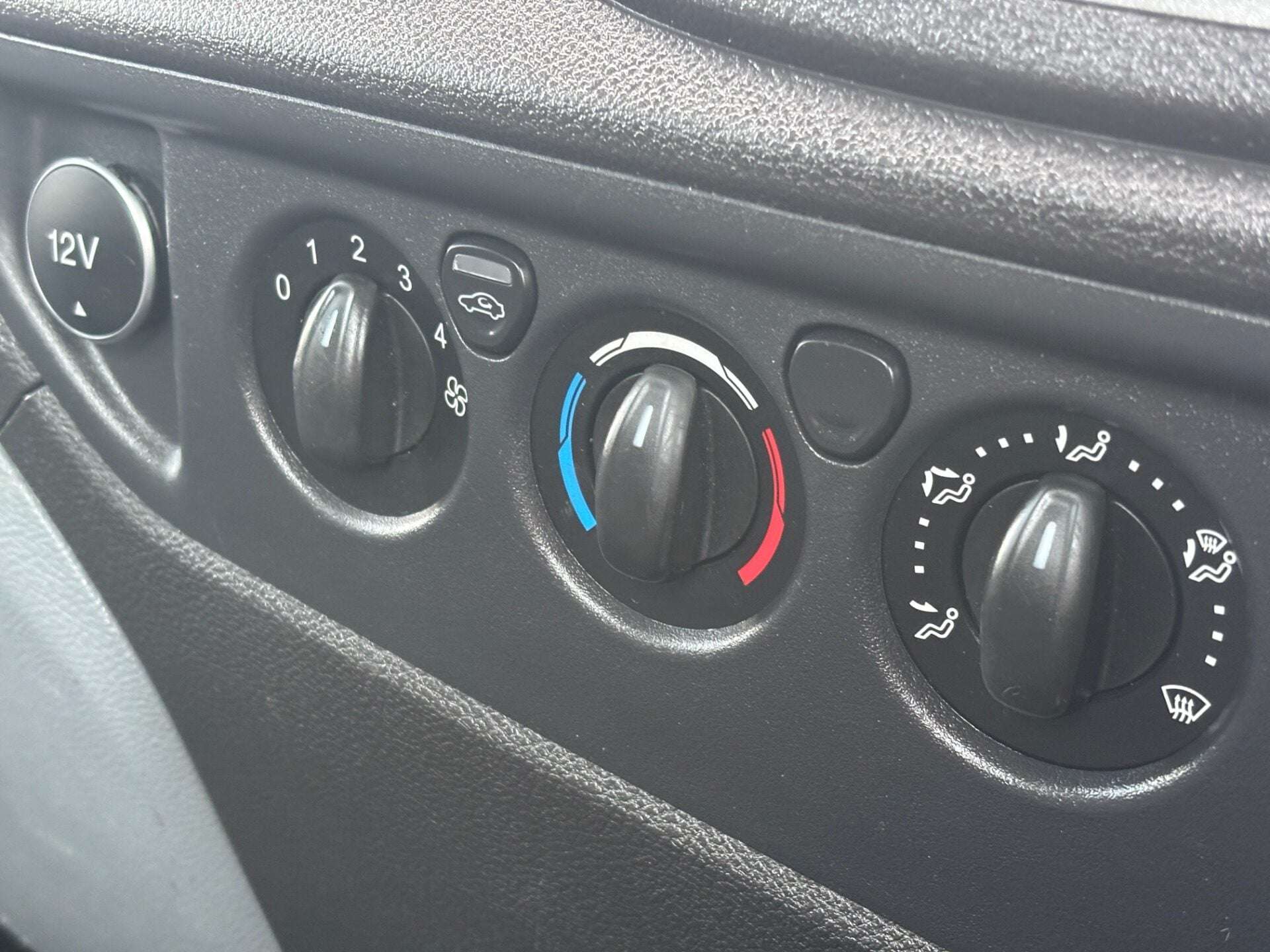 2018 FORD TRANSIT 2018 FORD TRANSIT