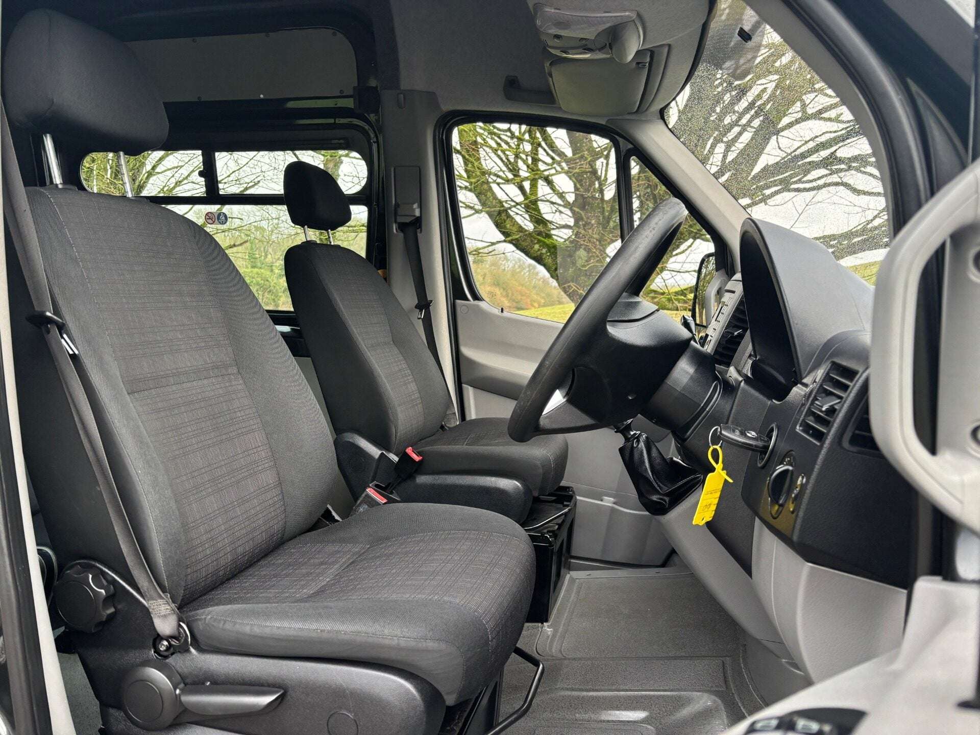 A 2016 MERCEDES-BENZ SPRINTER 313 Mwb Hr 4x4 Crew Van - Air Con - Ex MOD A 2016 MERCEDES-BENZ SPRINTER 313 Mwb Hr 4x4 Crew Van - Air Con - Ex MOD