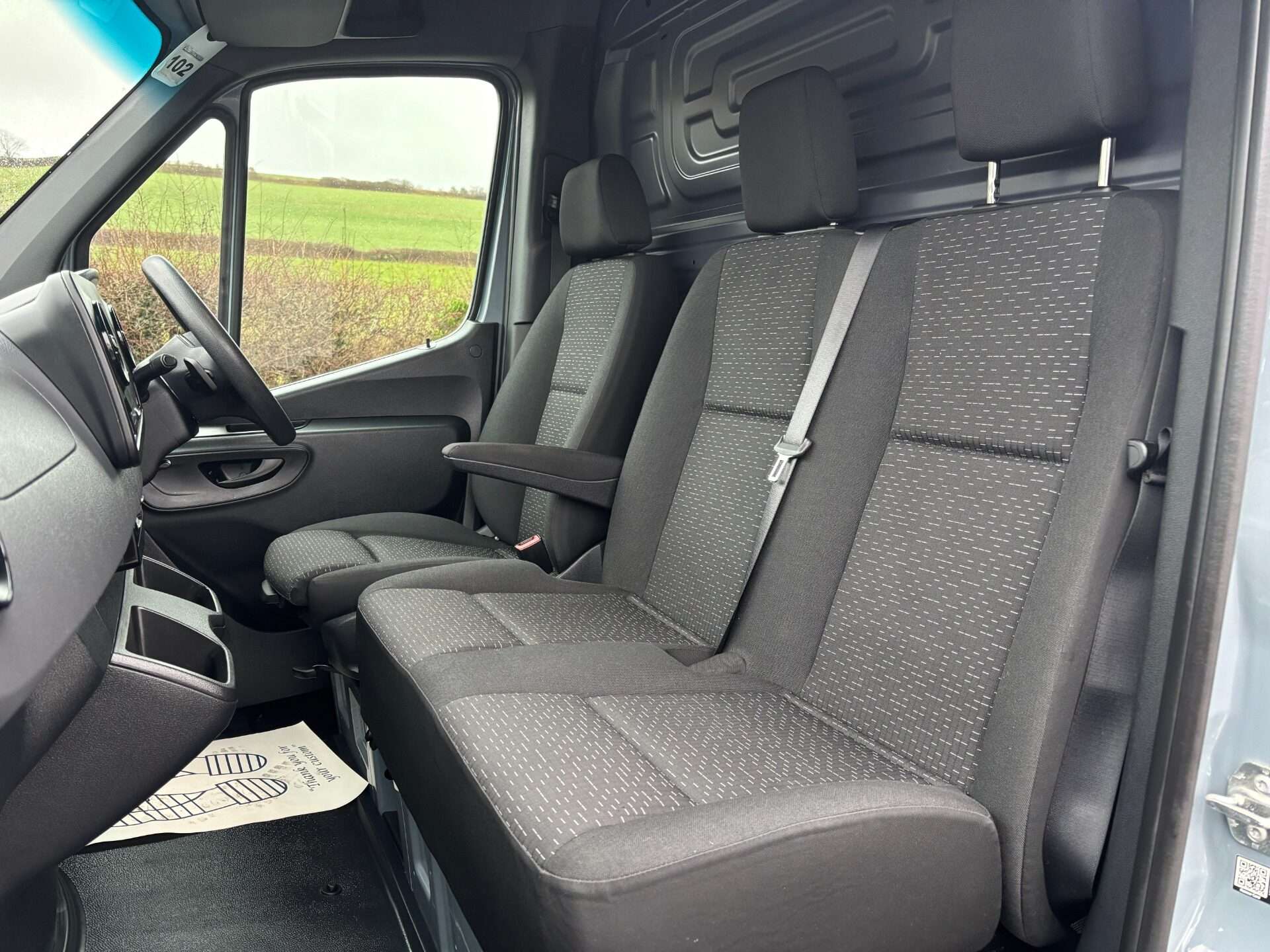 A 2023 MERCEDES-BENZ SPRINTER 315 Cdi Premium 9g-Tronic Mwb Lr Panel Van A 2023 MERCEDES-BENZ SPRINTER 315 Cdi Premium 9g-Tronic Mwb Lr Panel Van