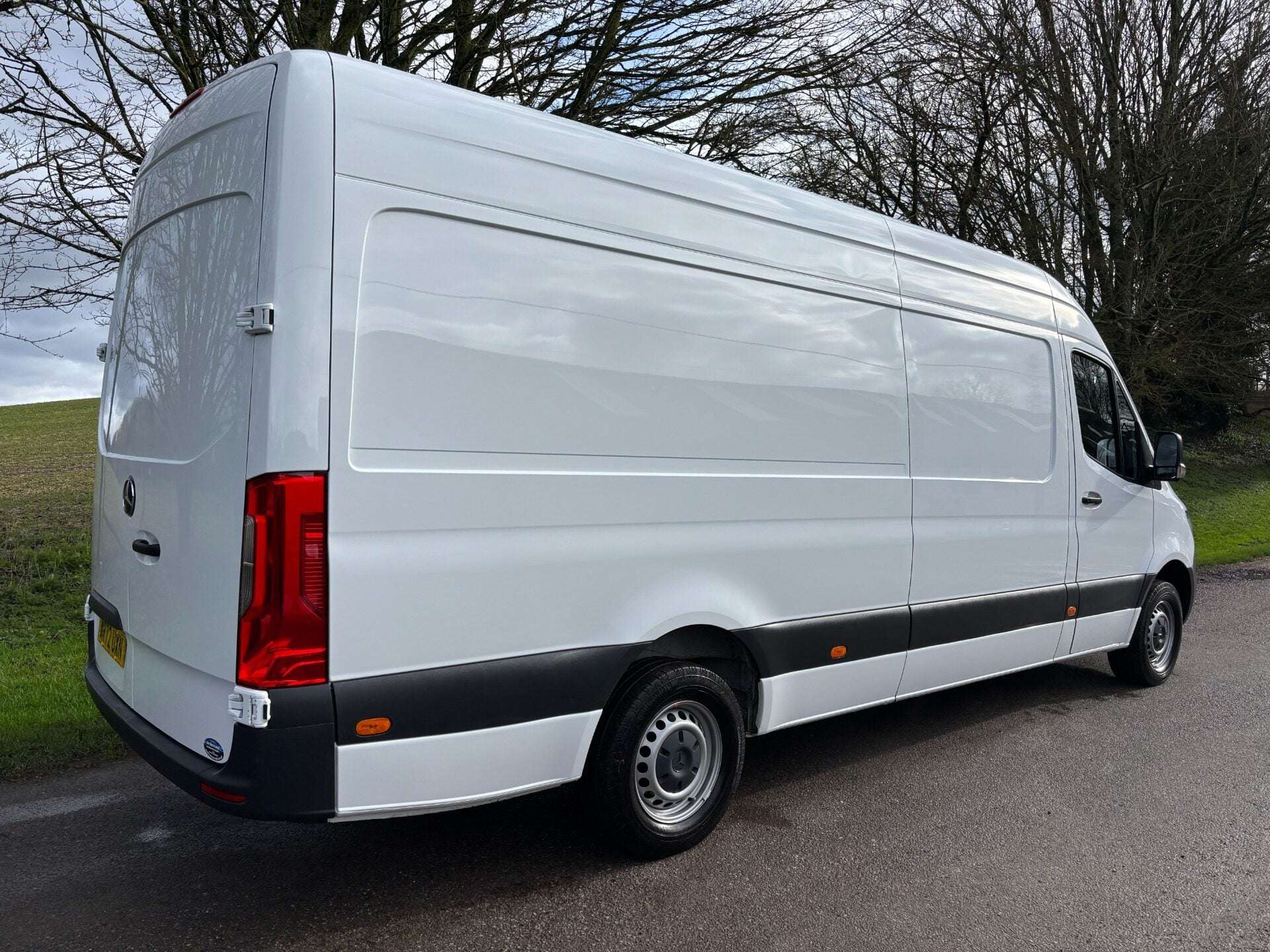 A 2023 MERCEDES-BENZ SPRINTER 315 Cdi L3 H2 Progressive Panel Van A 2023 MERCEDES-BENZ SPRINTER 315 Cdi L3 H2 Progressive Panel Van