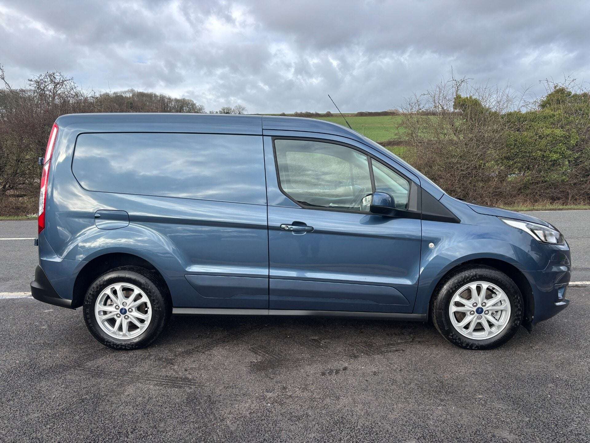 2024 FORD TRANSIT CONNECT 2024 FORD TRANSIT CONNECT