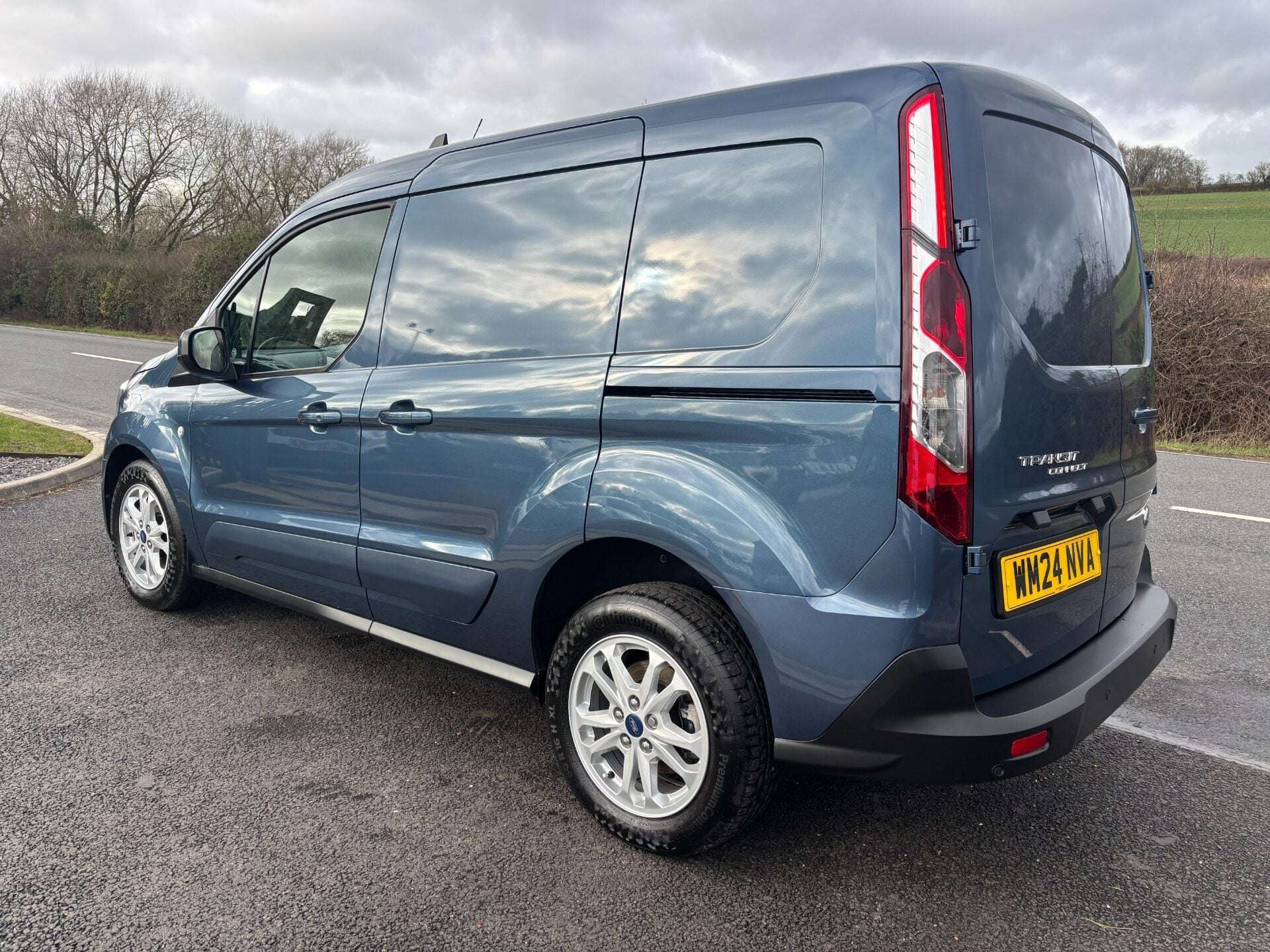 2024 FORD TRANSIT CONNECT 2024 FORD TRANSIT CONNECT