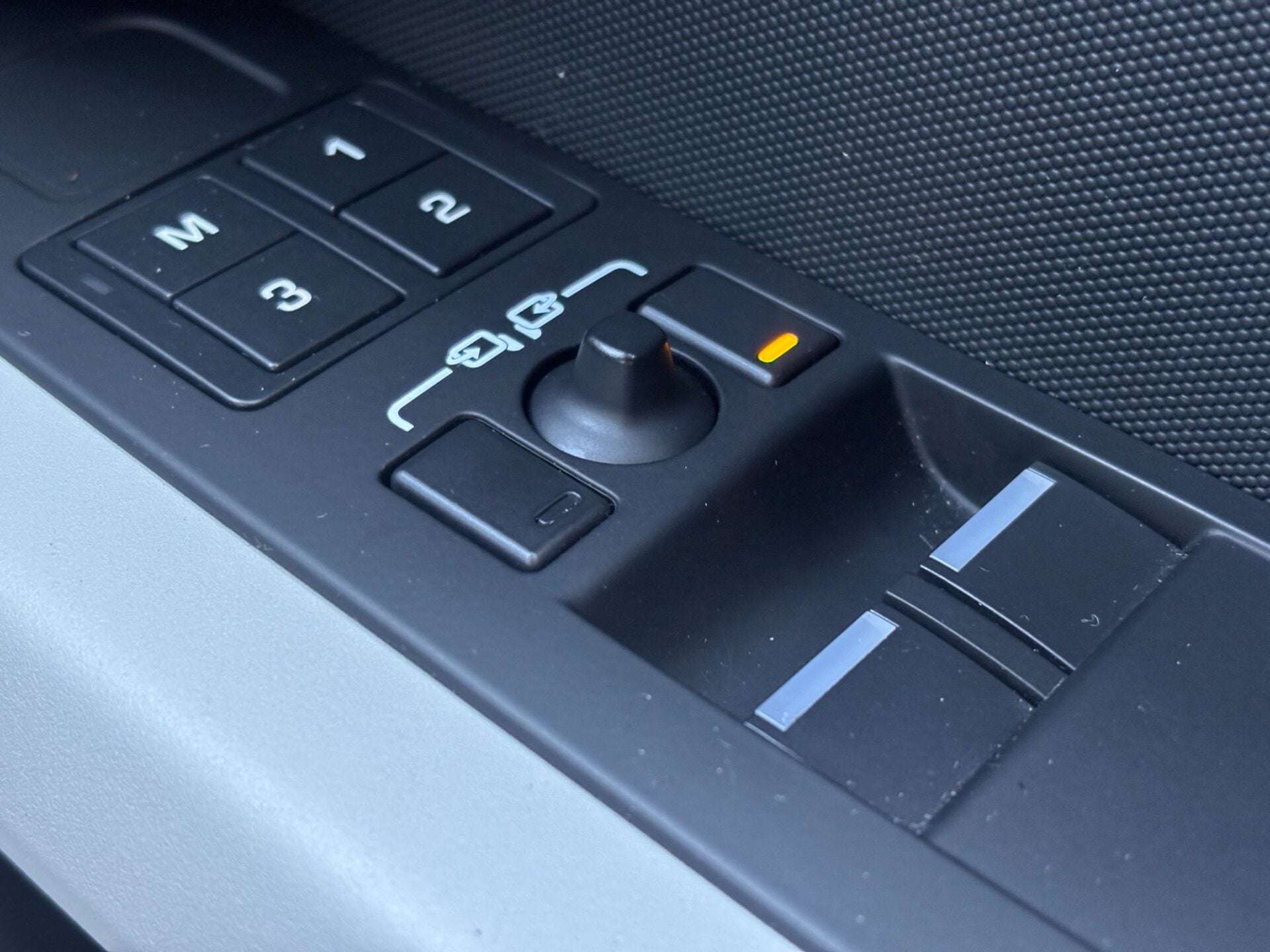 2023 LAND ROVER DEFENDER 90 2023 LAND ROVER DEFENDER 90