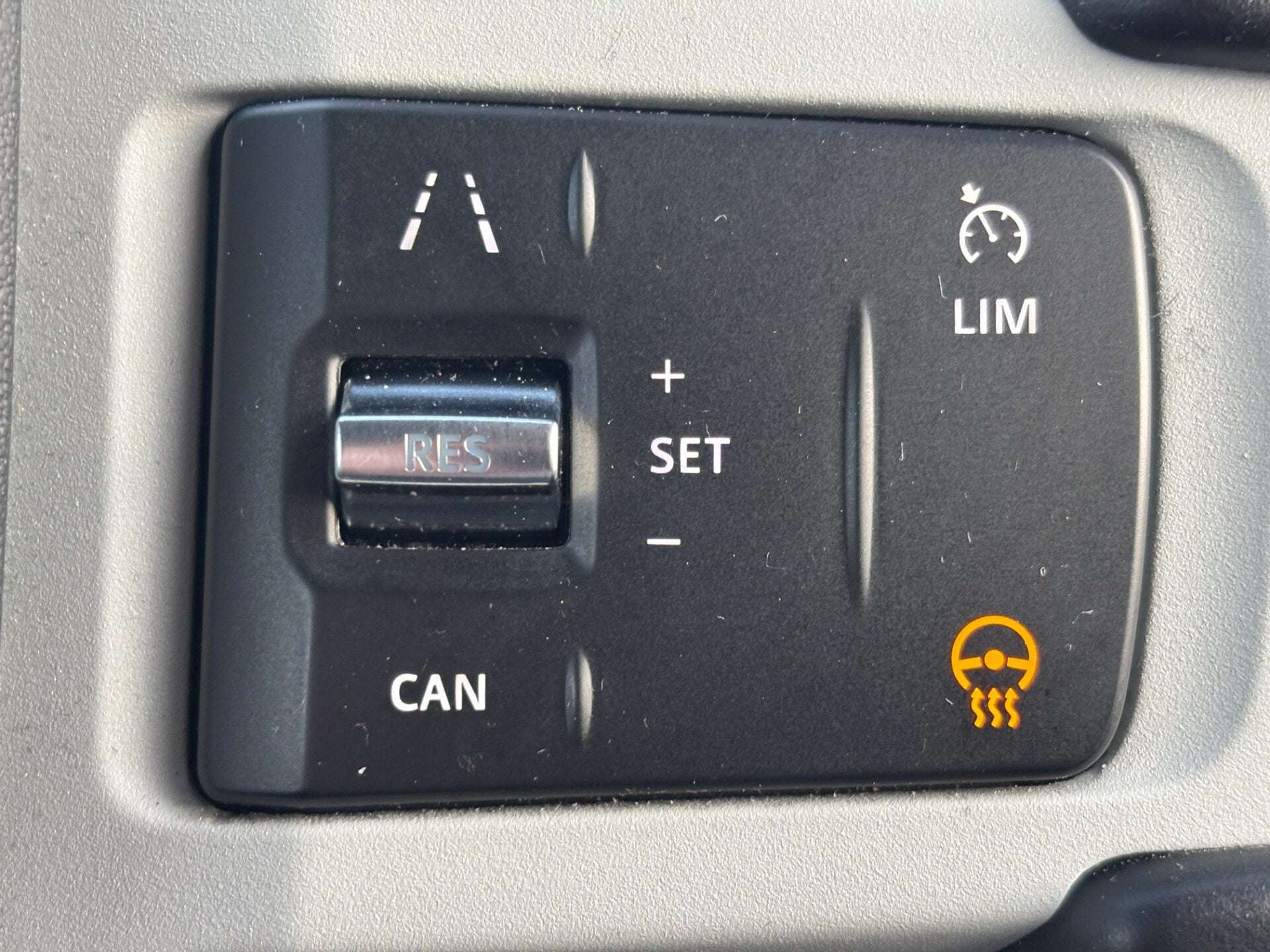 2023 LAND ROVER DEFENDER 90 2023 LAND ROVER DEFENDER 90