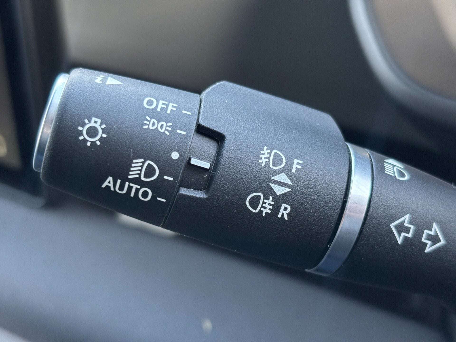 2023 LAND ROVER DEFENDER 90 2023 LAND ROVER DEFENDER 90