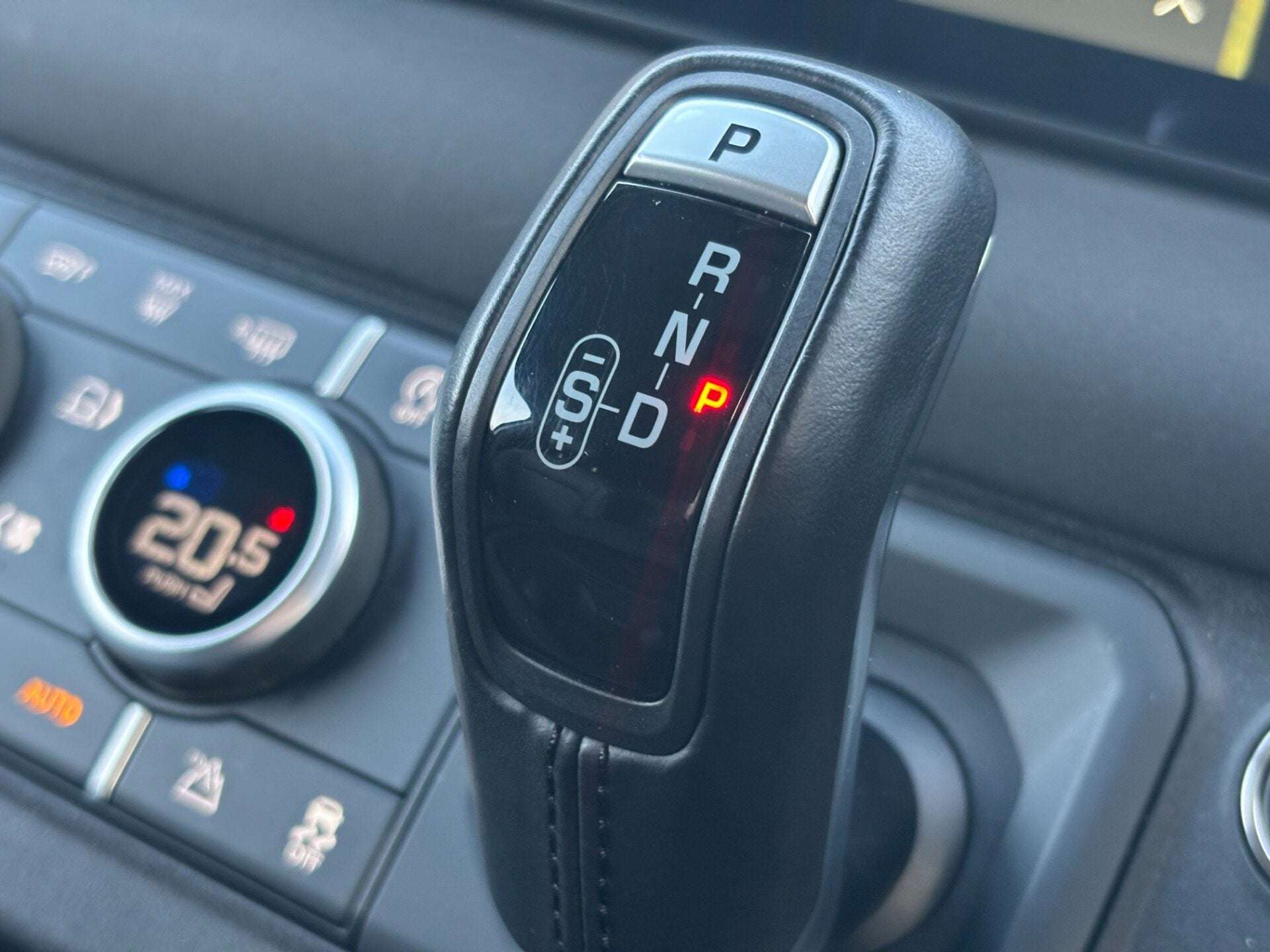 2023 LAND ROVER DEFENDER 90 2023 LAND ROVER DEFENDER 90