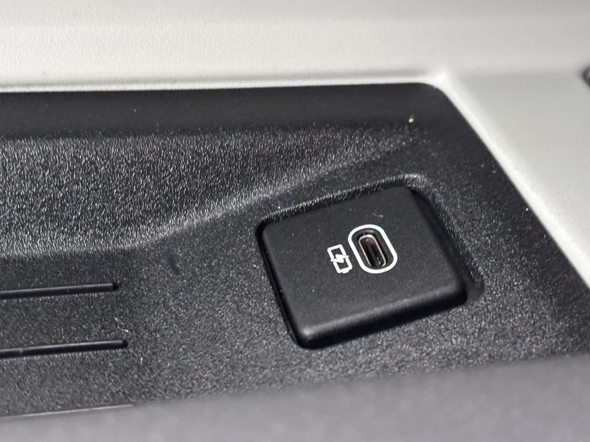 2021 LAND ROVER DEFENDER 90 2021 LAND ROVER DEFENDER 90