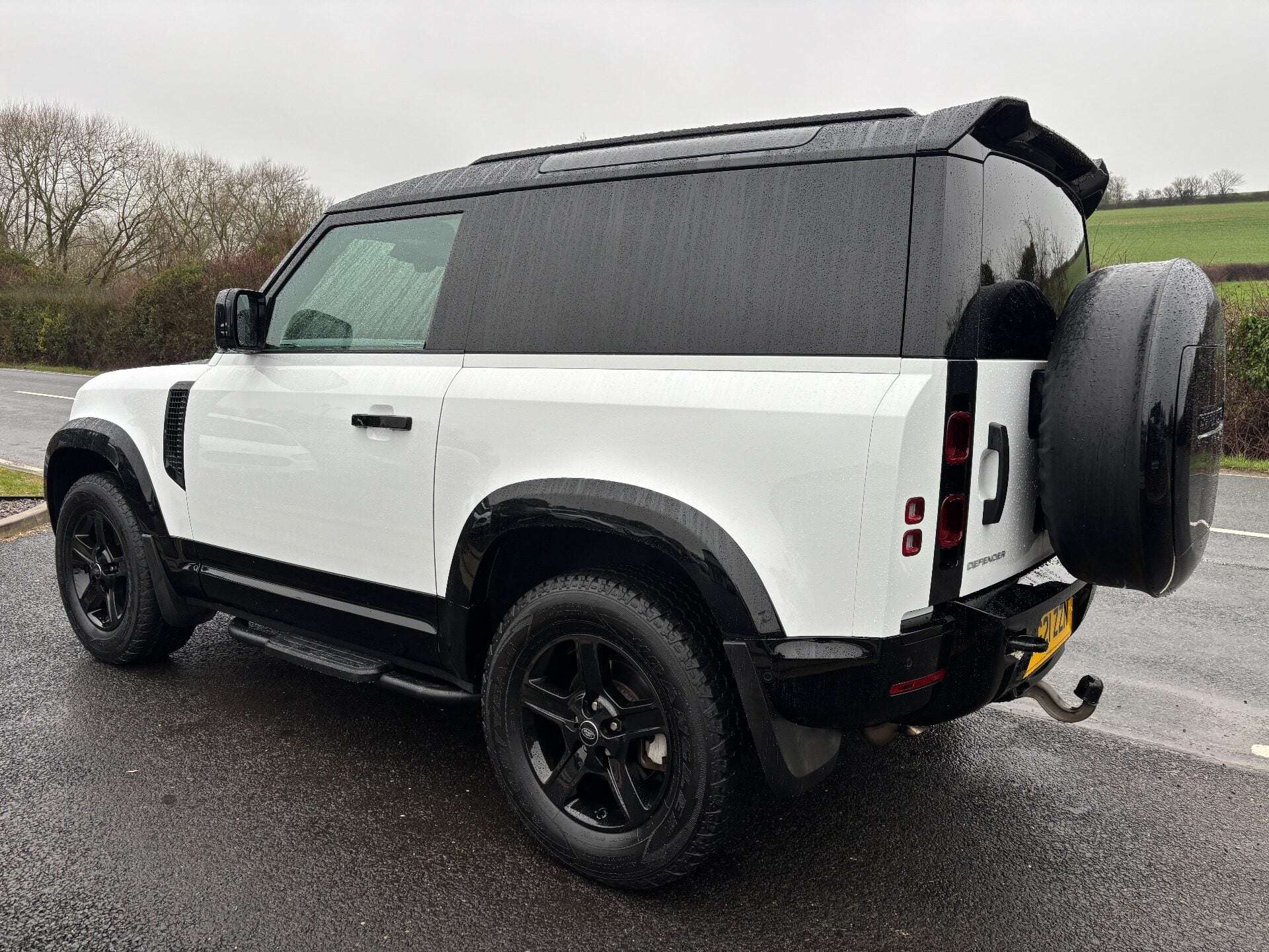 2021 LAND ROVER DEFENDER 90 2021 LAND ROVER DEFENDER 90