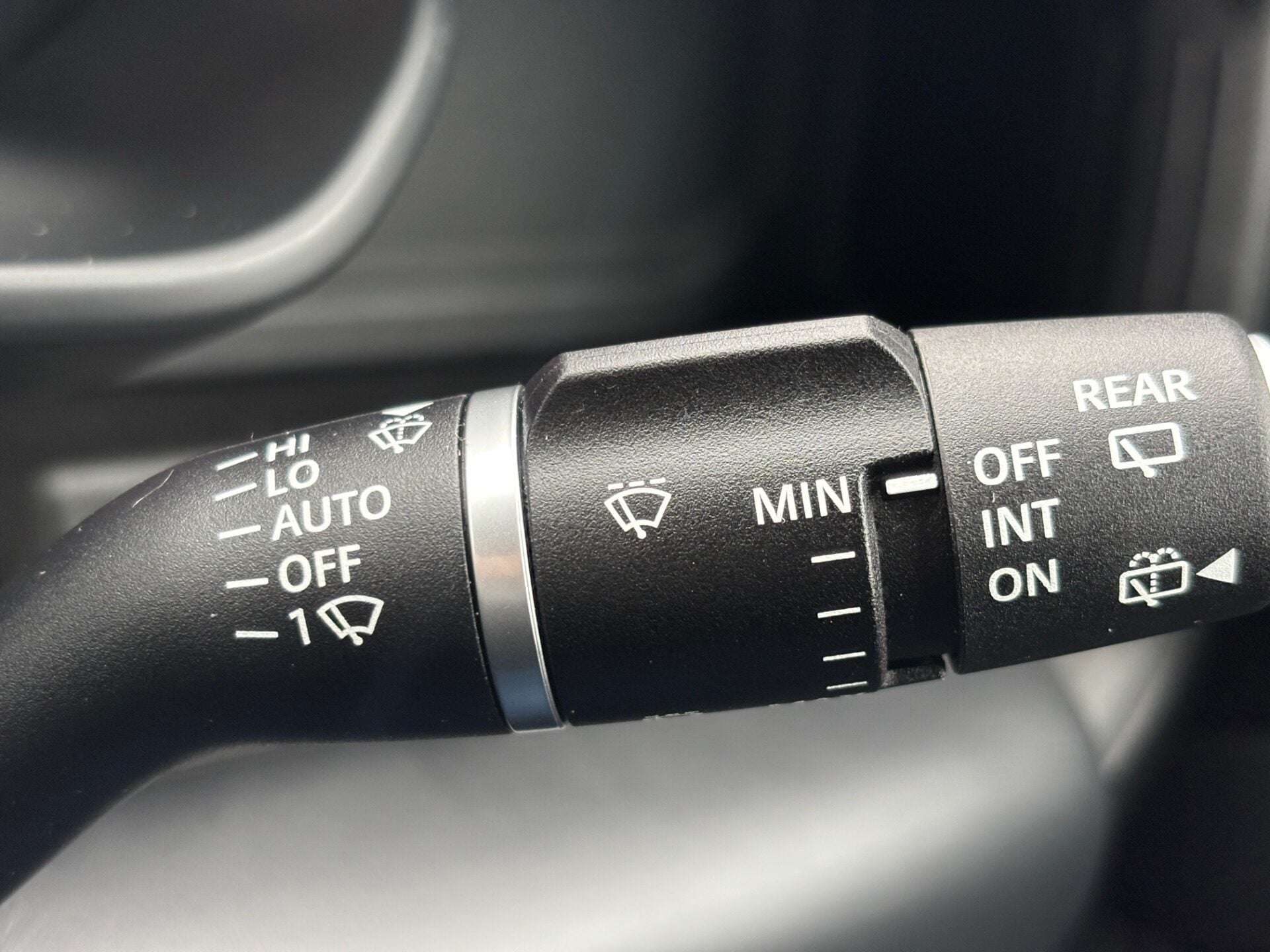 2024 LAND ROVER DEFENDER 130 2024 LAND ROVER DEFENDER 130